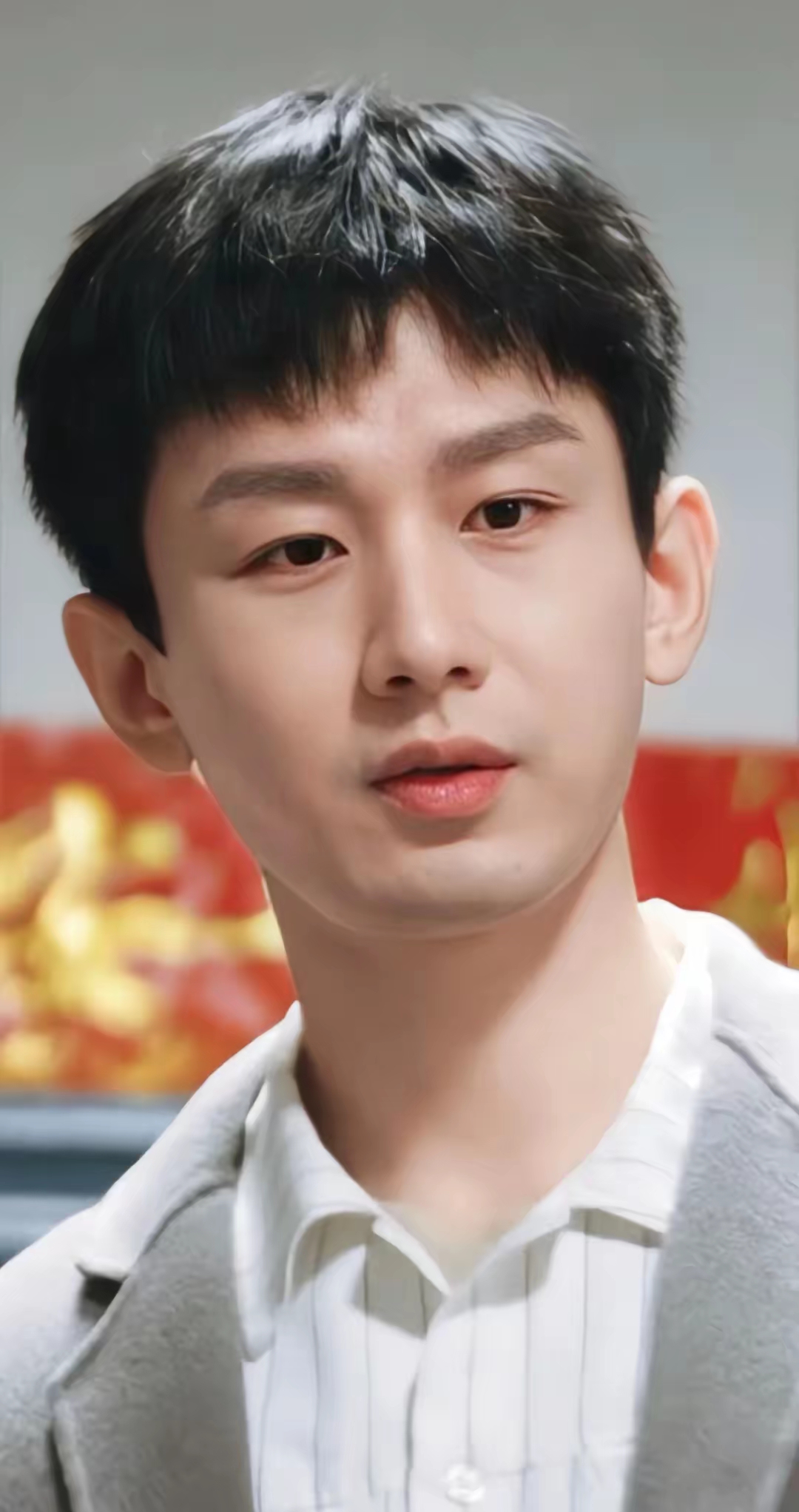离开了美颜和滤镜的成毅 这个脸你还喜欢吗?