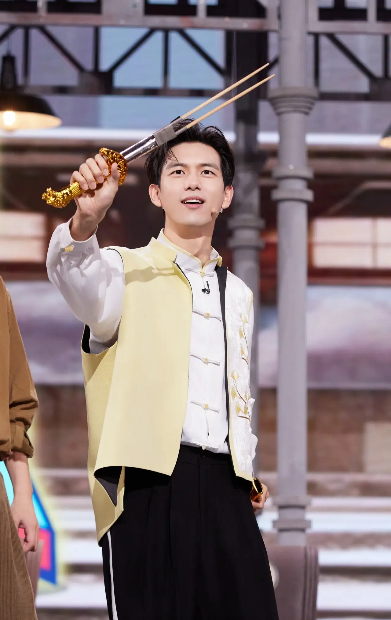 《你好星期六》李现来了,再唱《无名之辈》梦回韩商言,唱的真挚动人