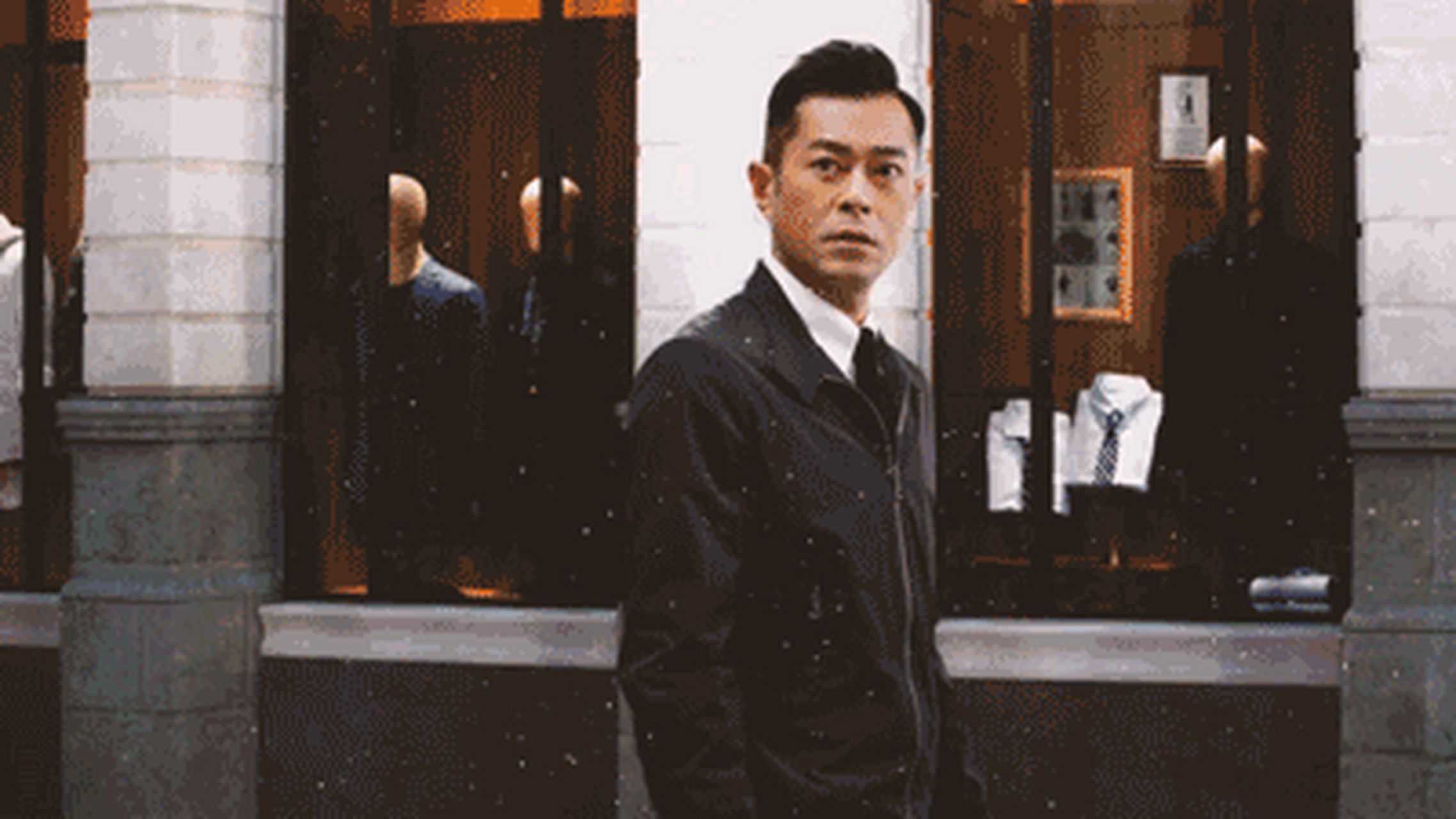 【动图:古天乐代言高级西服】[给力][蜡烛][心][给力][蜡烛][心