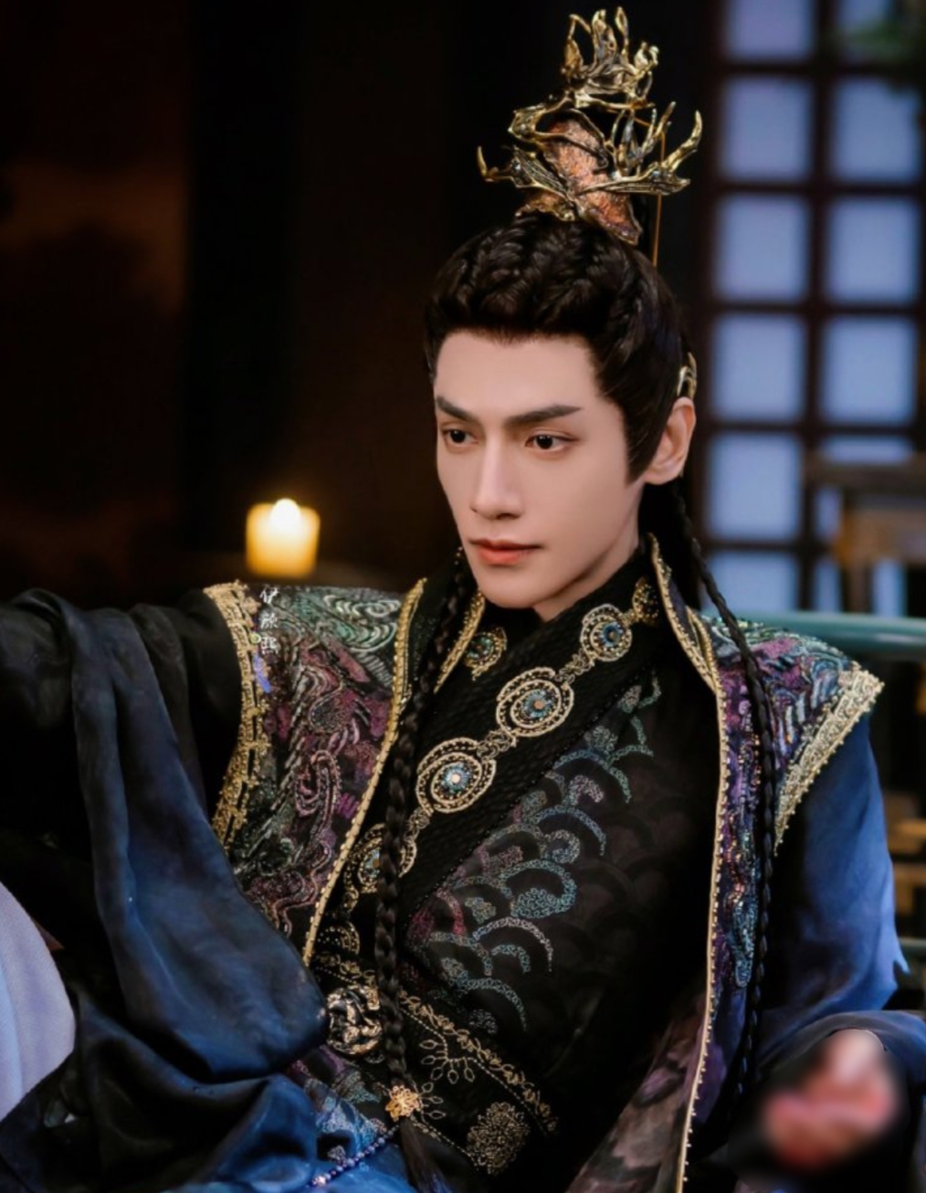 那个气质,简直了!  不得不说,罗云熙真的把这个角色演活了!