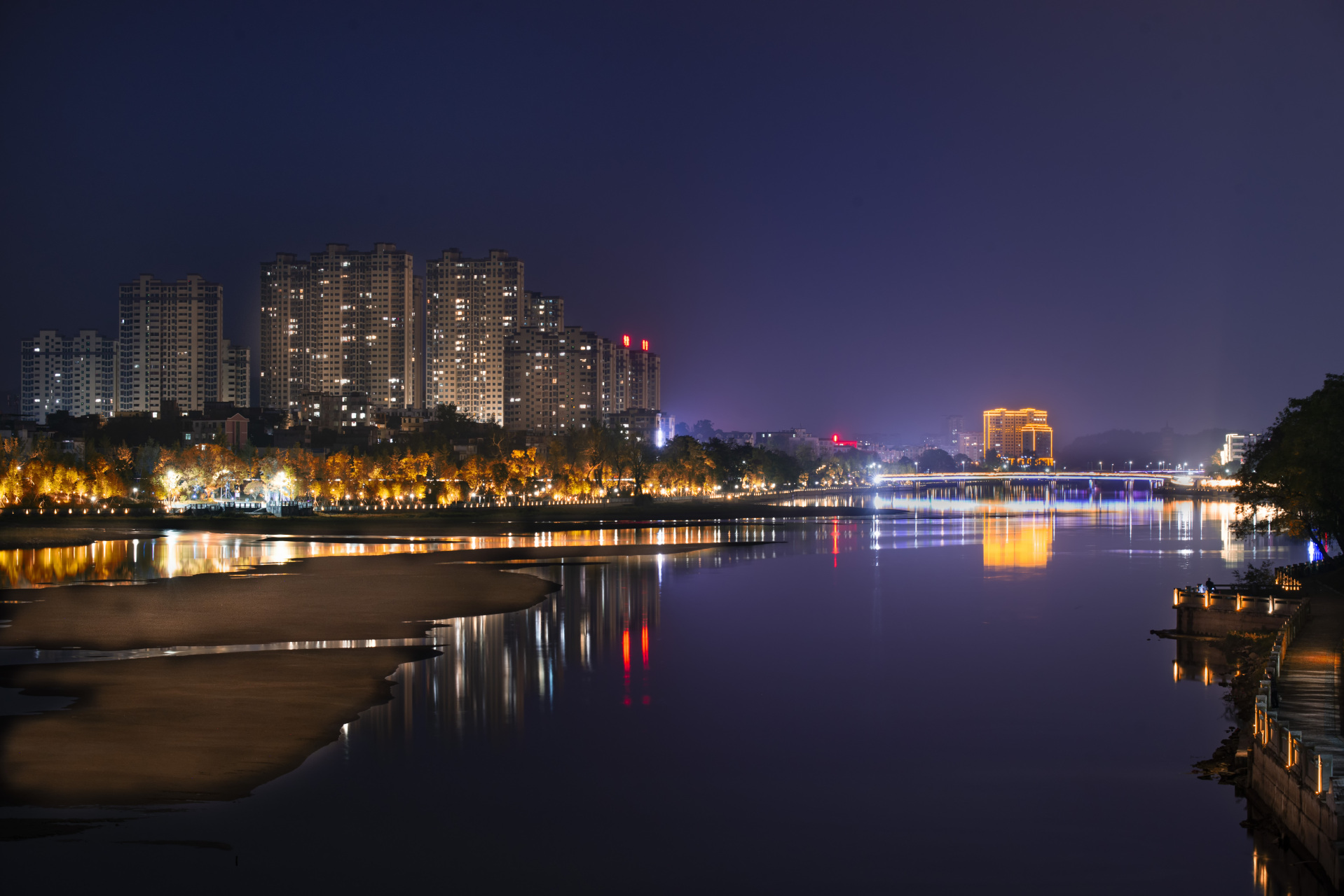 宁都城区夜景【摄于宁都县梅江镇宁北桥】