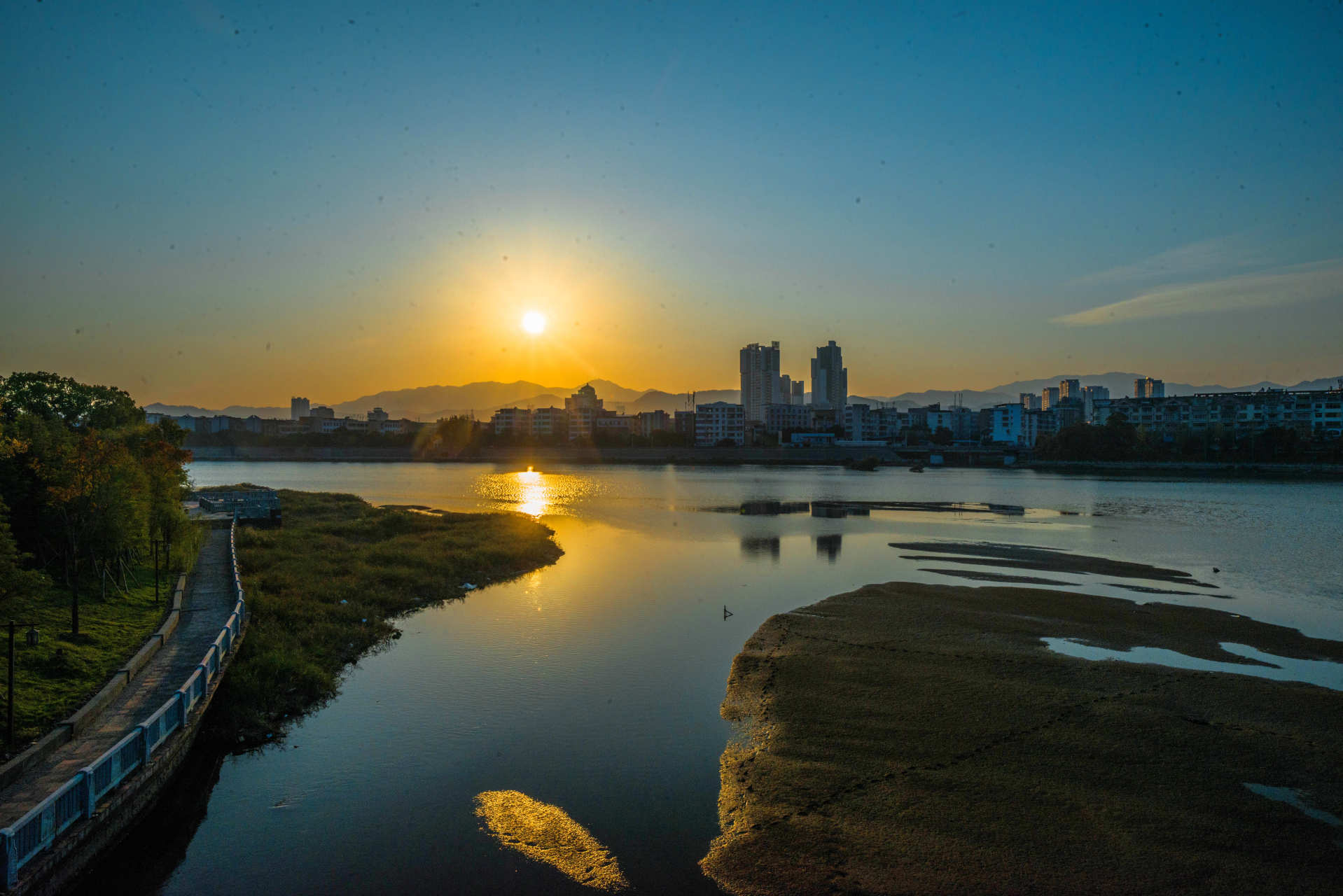 27摄于宁都县梅江河—摄然.