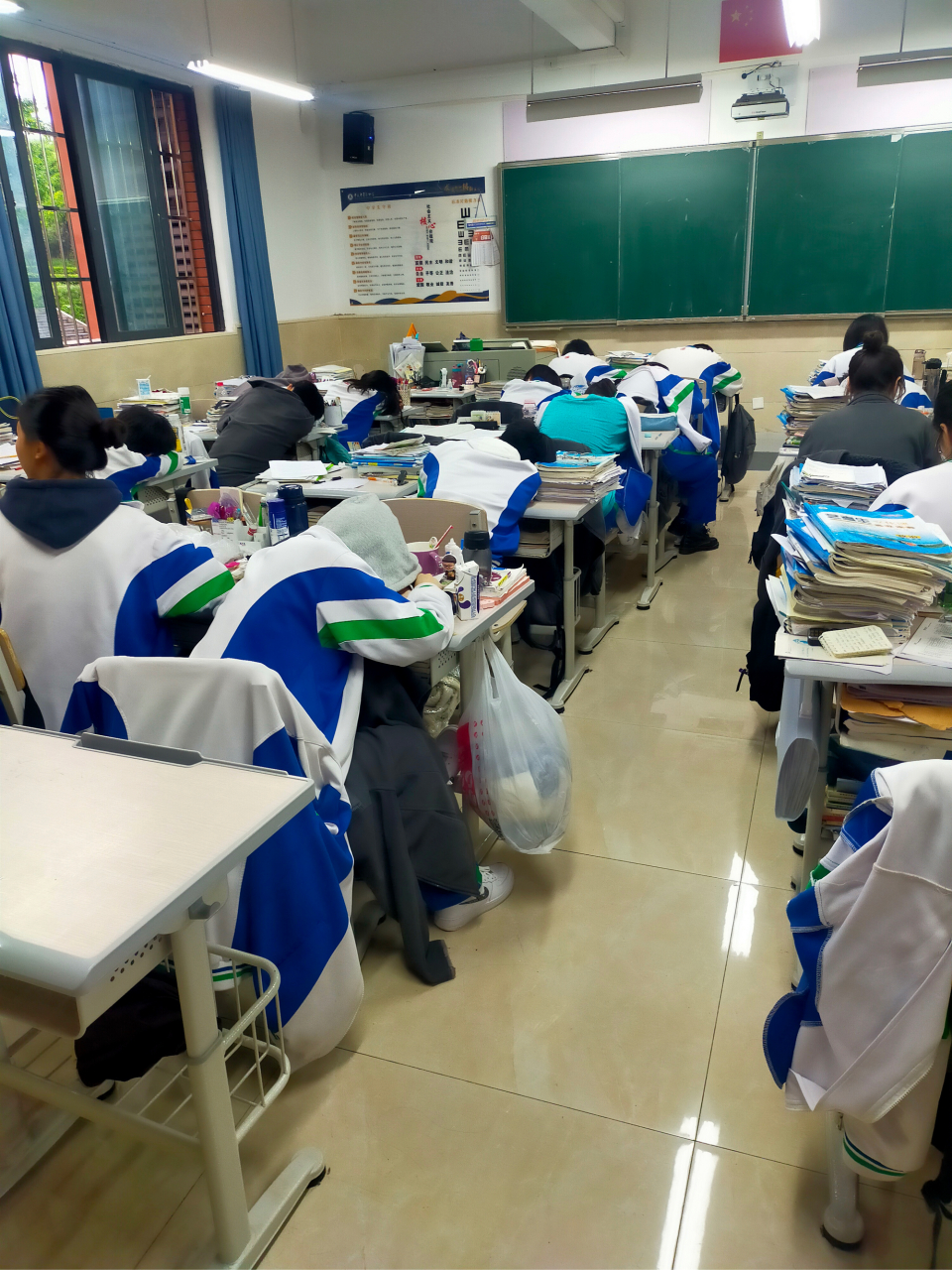 课间我允许学生睡觉,我做得对吗?