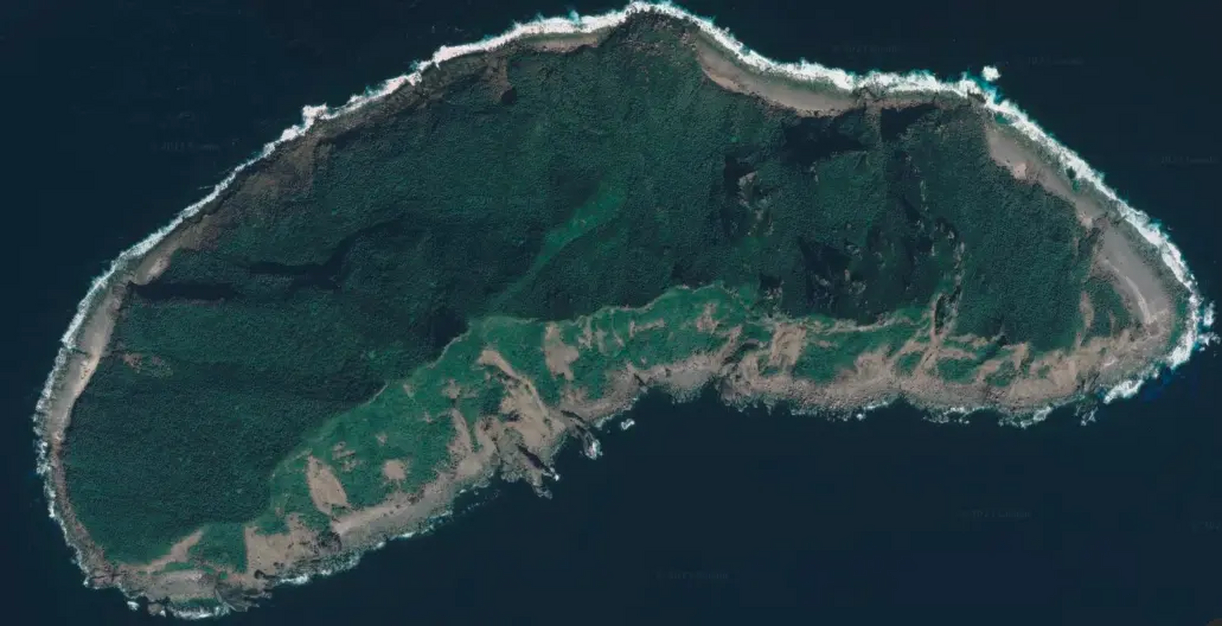 钓鱼岛长约3641米,宽约1905米,面积约3.91平方千米,最高海拔约362米.