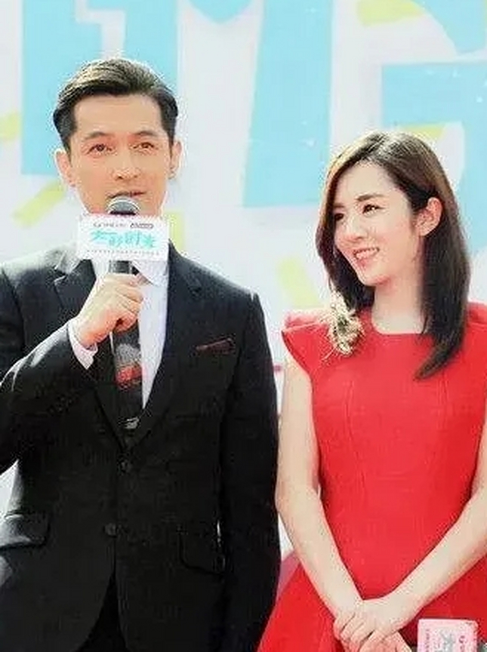 导演孔笙筹拍《欢乐颂》,邀请王晓晨出演曲筱绡,王晓晨在看完剧本后