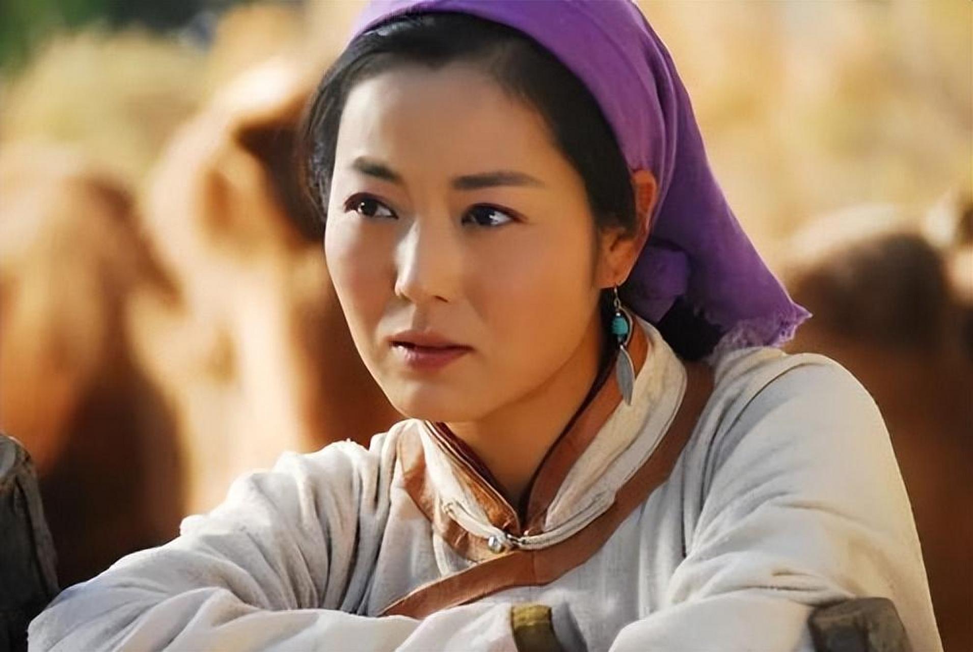 "当时王茜华心想,这婚必须得离! 02 02