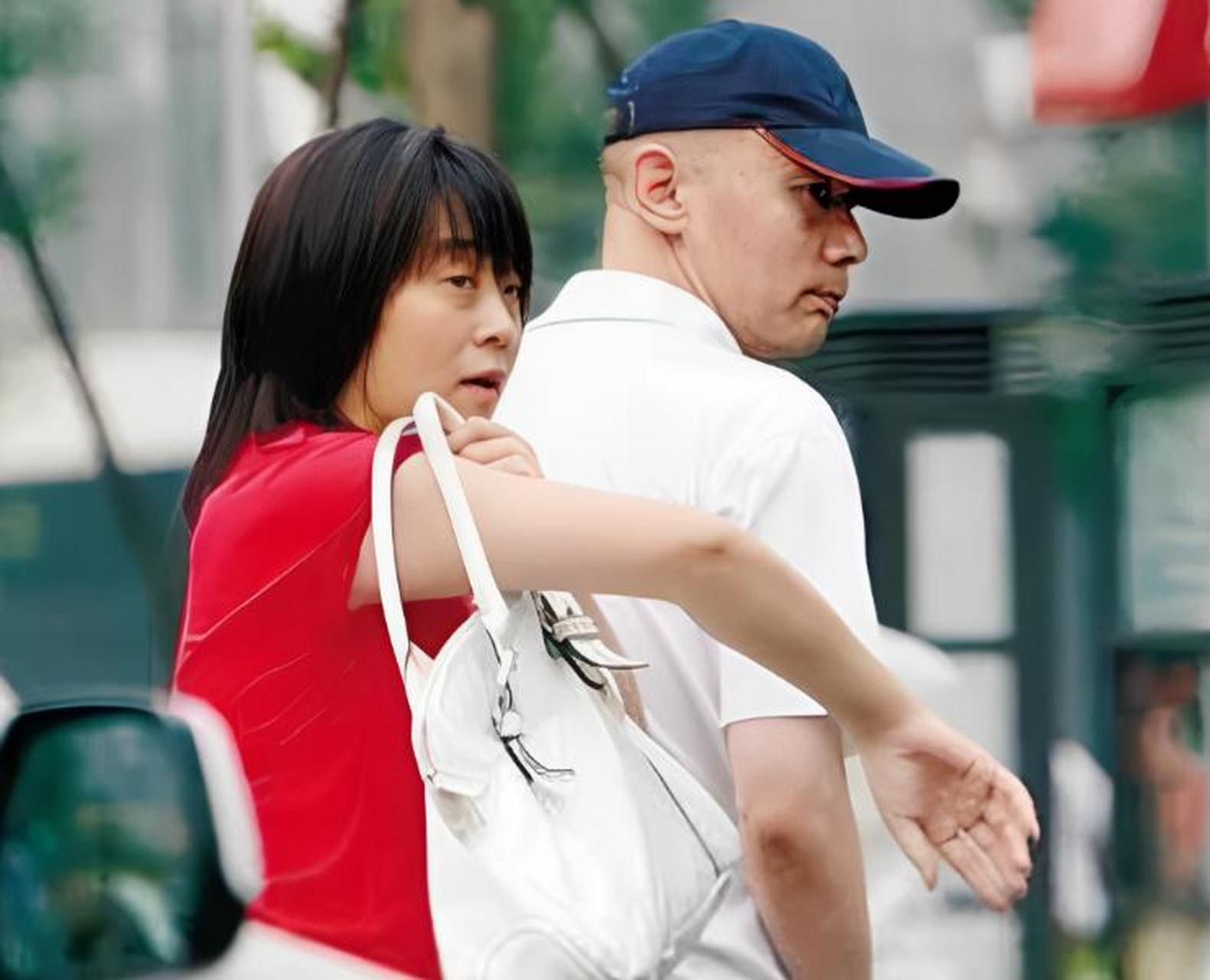 "  葛优出生于一个北京的