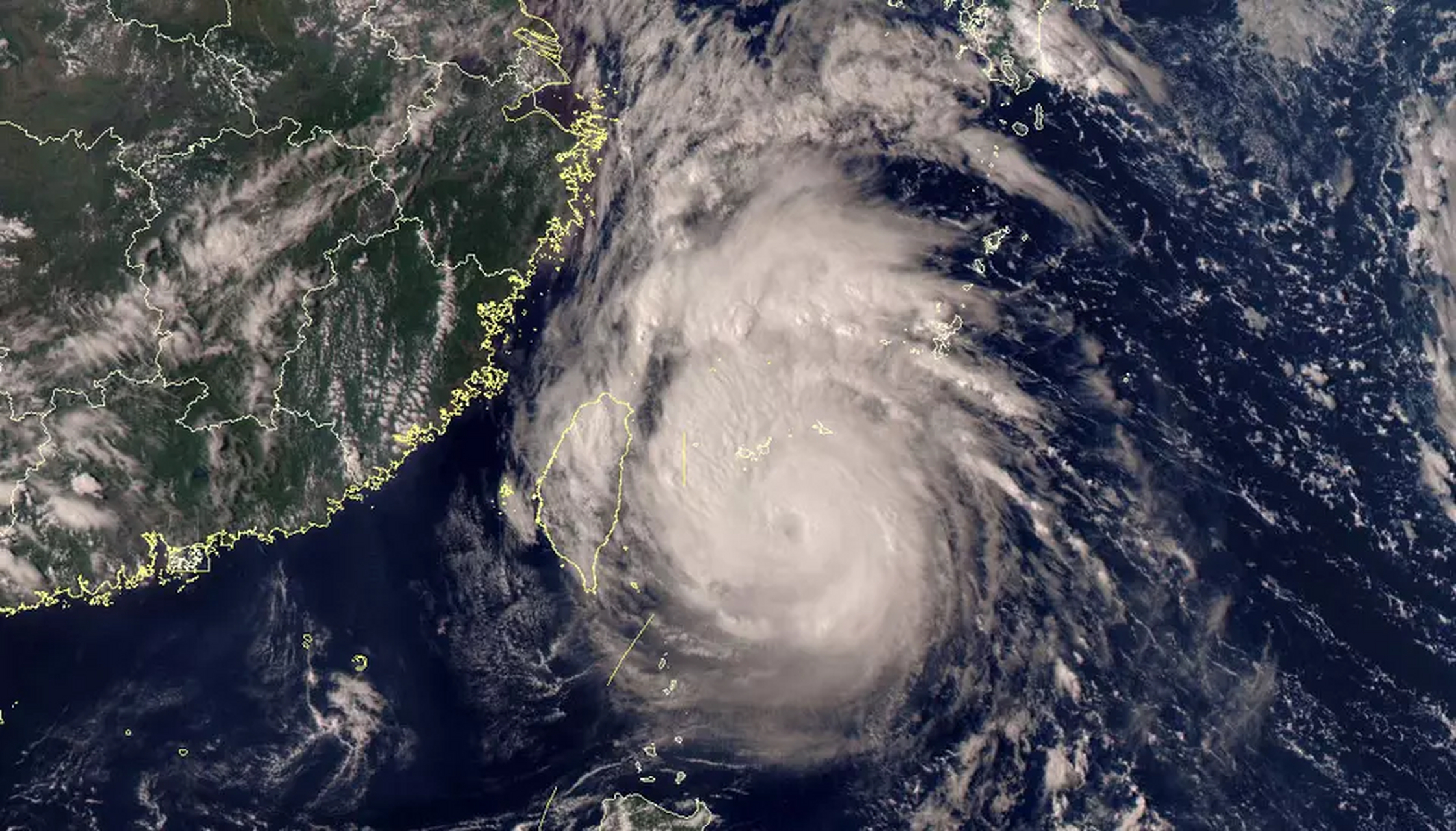 7月底,我国沿海多个省份遭遇了台风的袭击,5号"杜苏芮"于7月27日