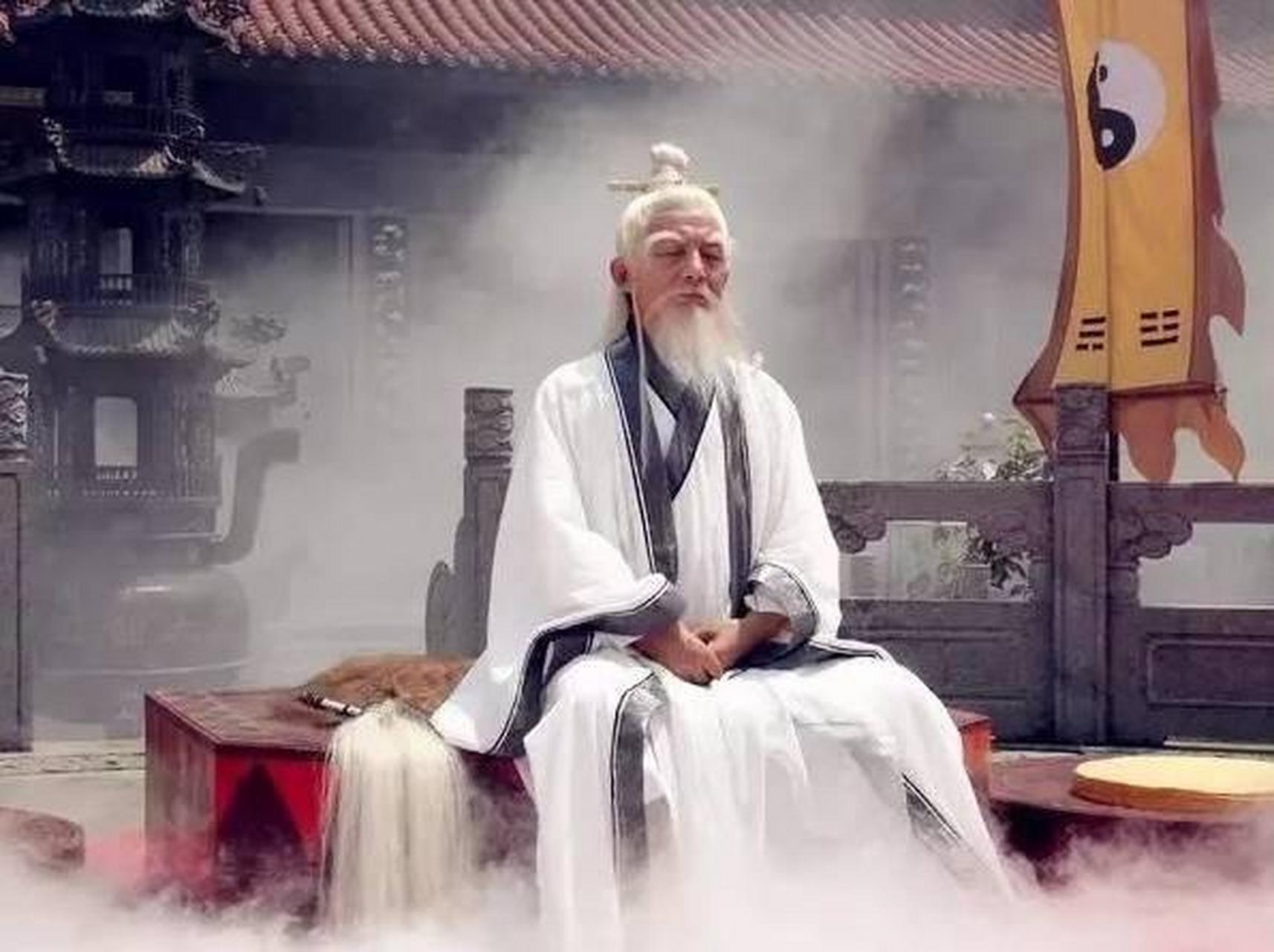 古时,有一位风水先生堪舆堪称一绝,他的儿子问他为啥不给自家看看风水