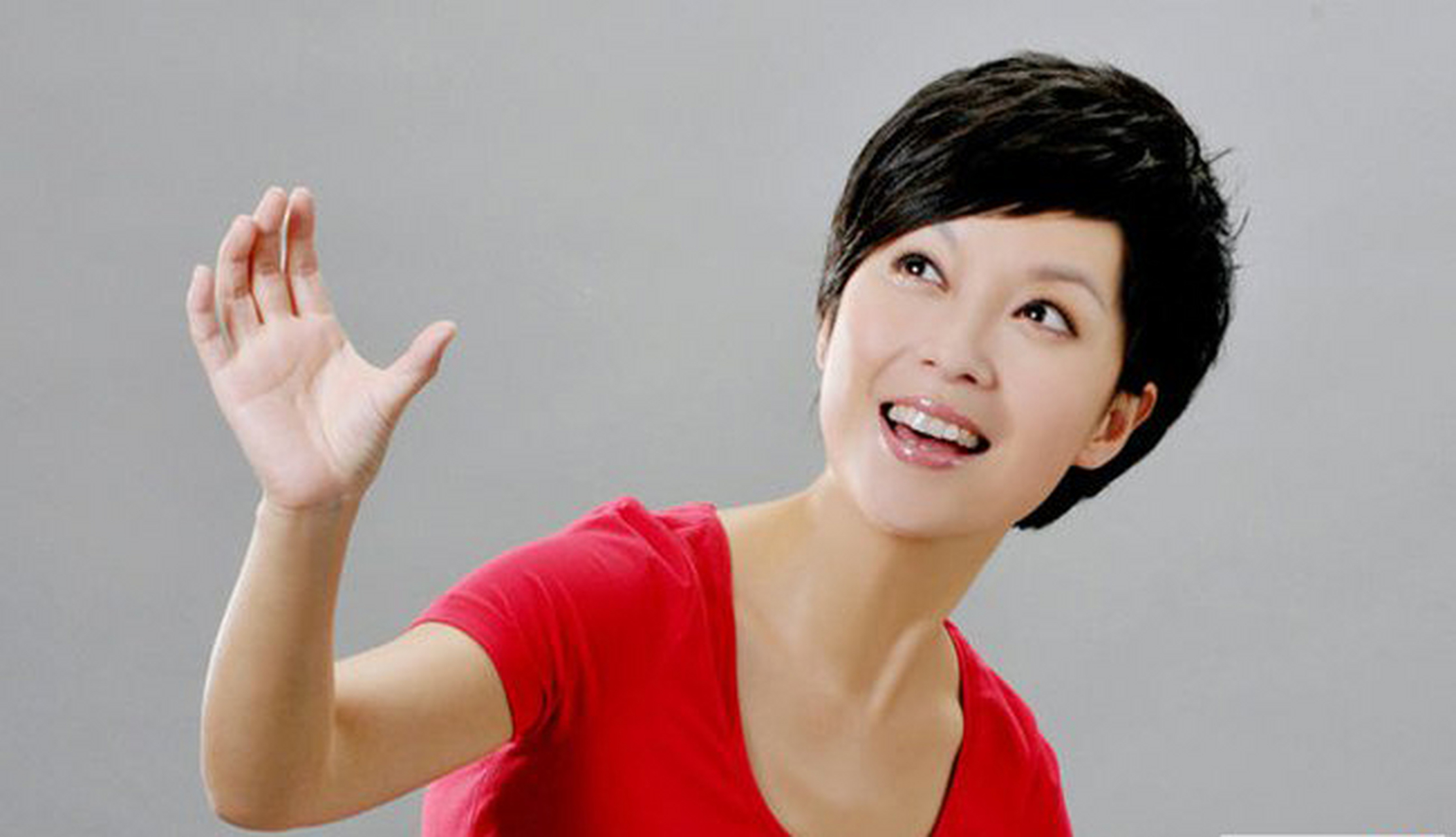 1974年庞晓戈出生在河南洛阳偃师,从郑州大学毕业后,庞晓戈面临着择业