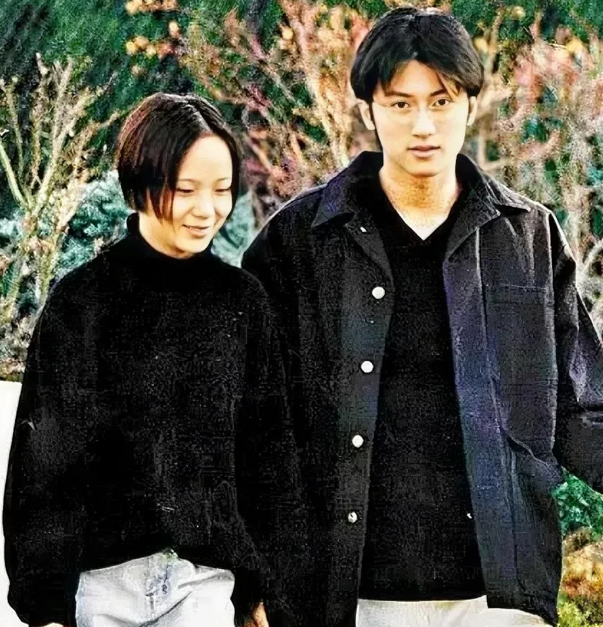 16岁的谢霆锋,在东京音乐学院进修时,他的初恋女友irene不远万里,从