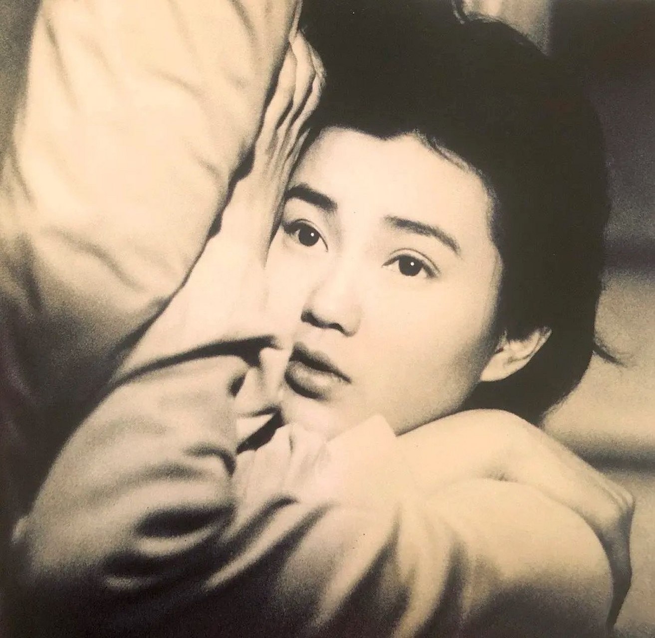 1988年,拍摄旺角卡门时的张曼玉.#历史老照片