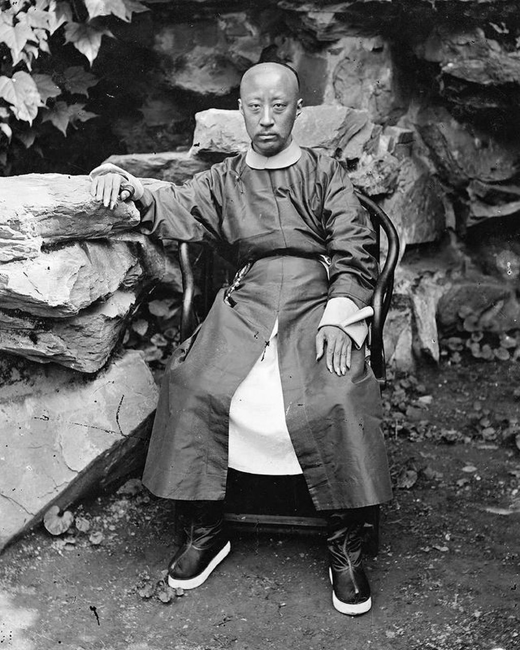1871年,恭亲王,爱新觉罗·奕䜣(1833年1月11日-1898年5月29日 ),清朝