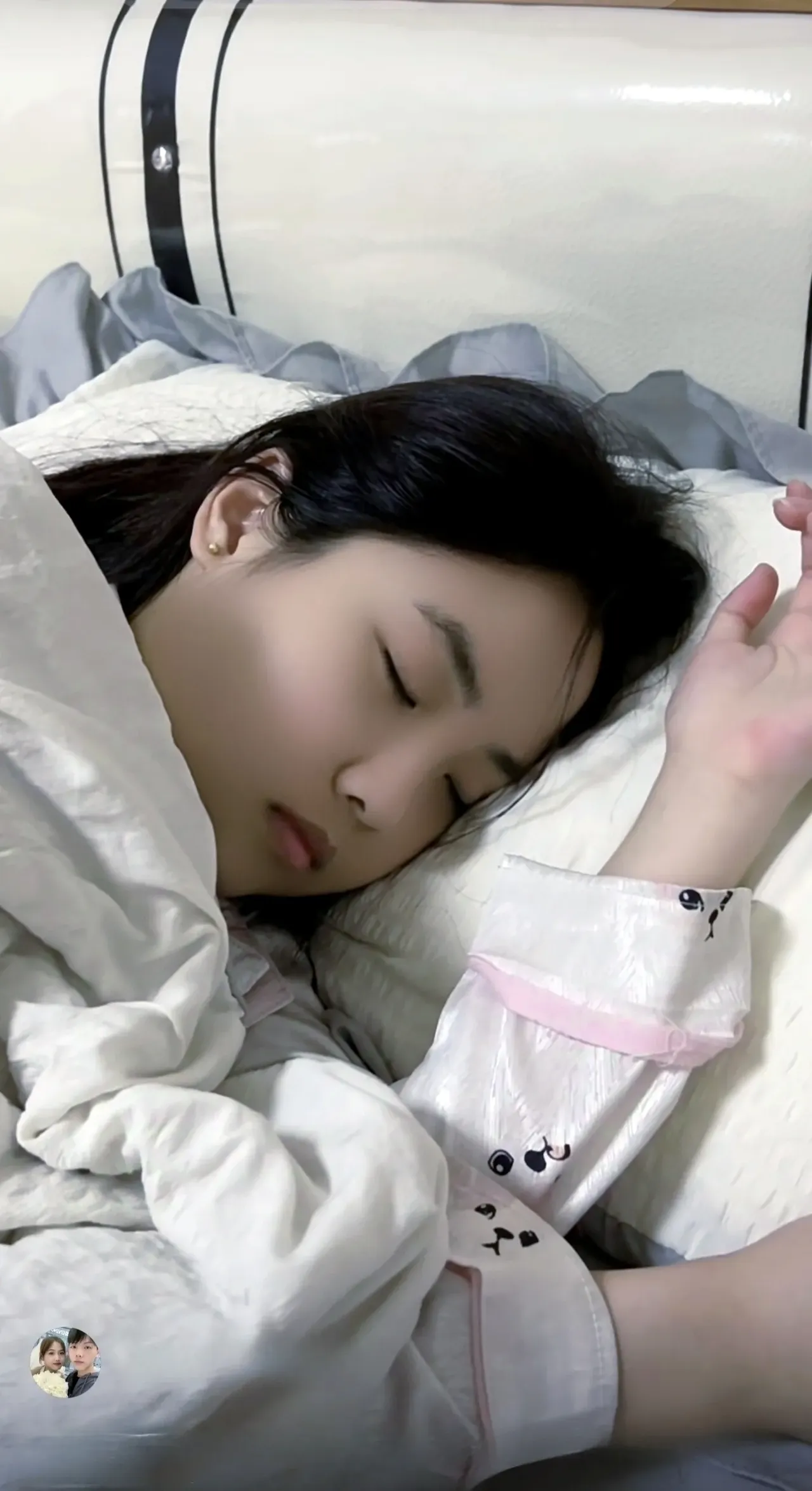 男人不幸的交友,第一次加微信就去爬山,午饭喝奶茶