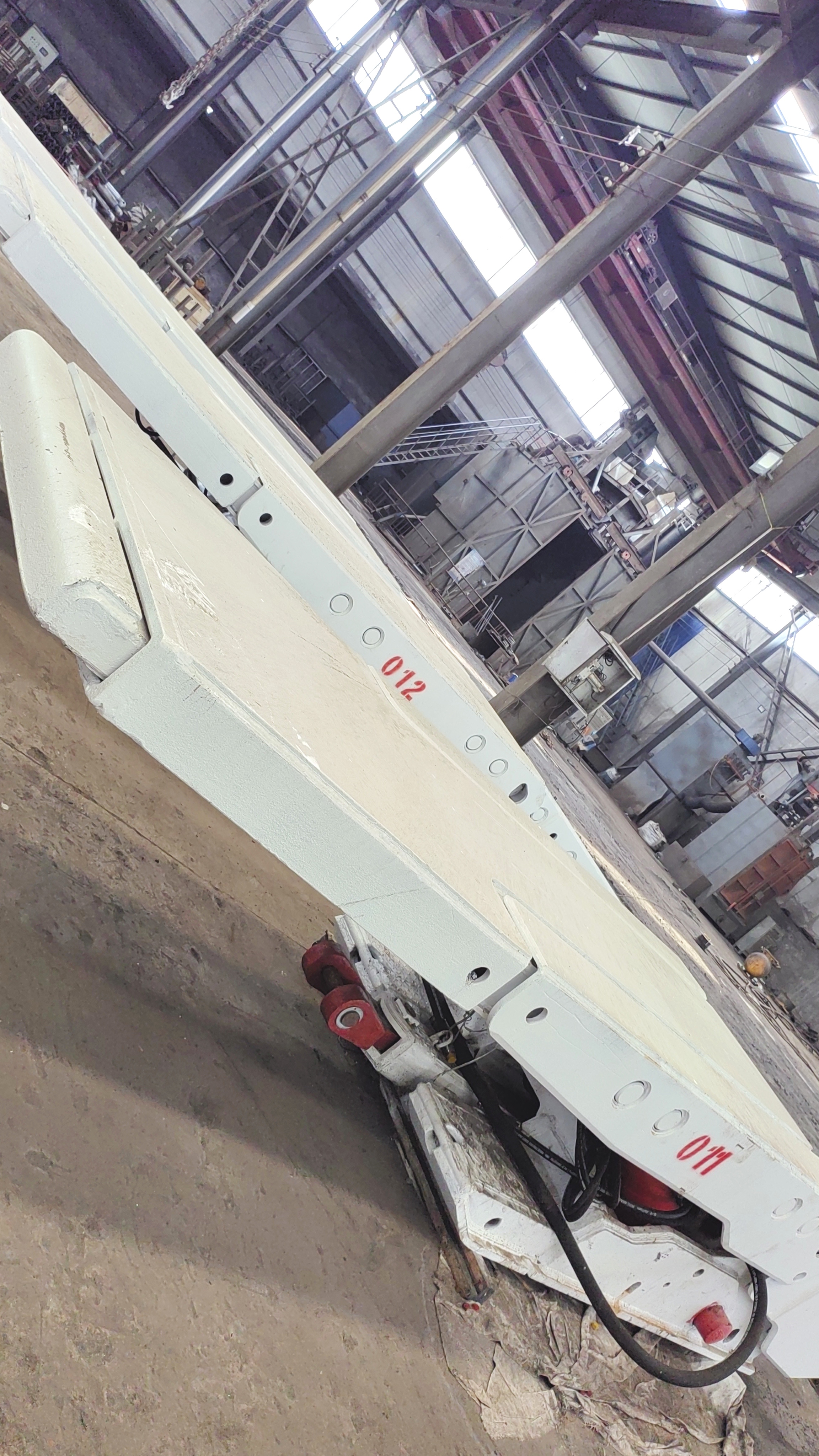 煤矿用综采设备三机"配套是综采工作面的"采,运,支"等重点设备配套