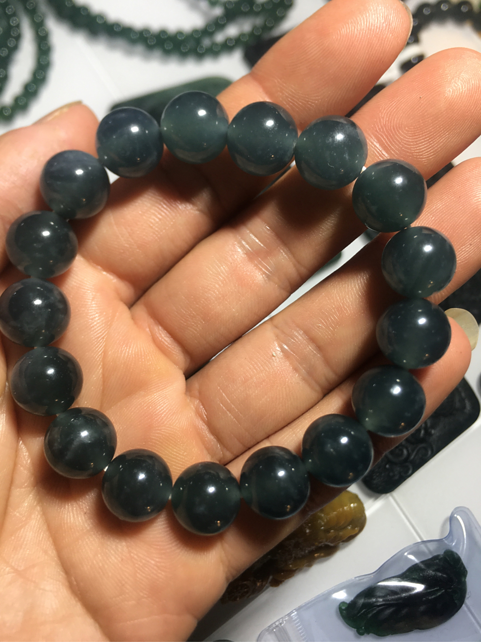 四会天光墟捡漏翡翠油青手串