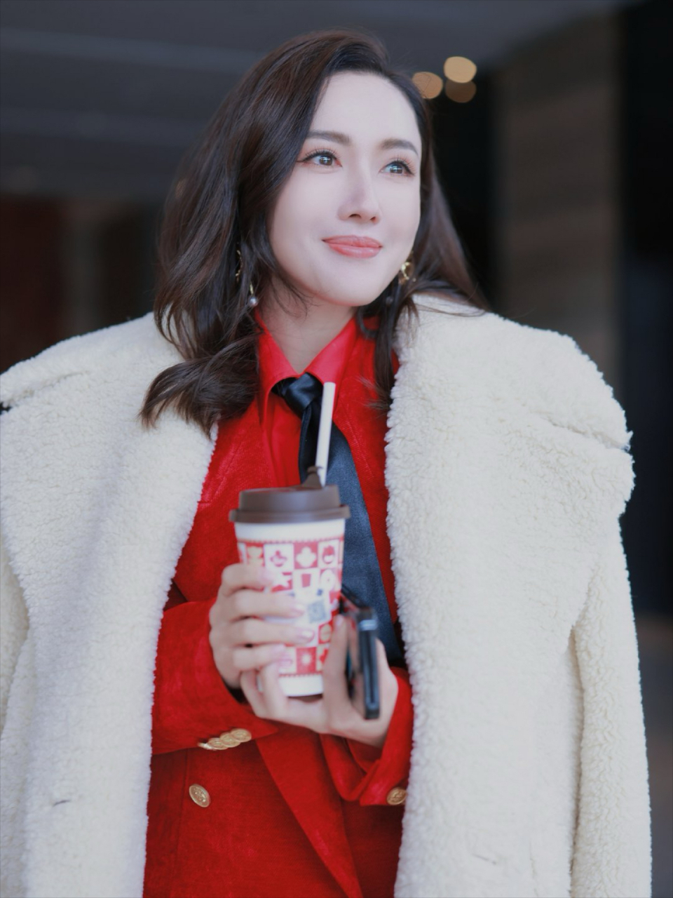 李施华,精美上班美照[心][心]#明星