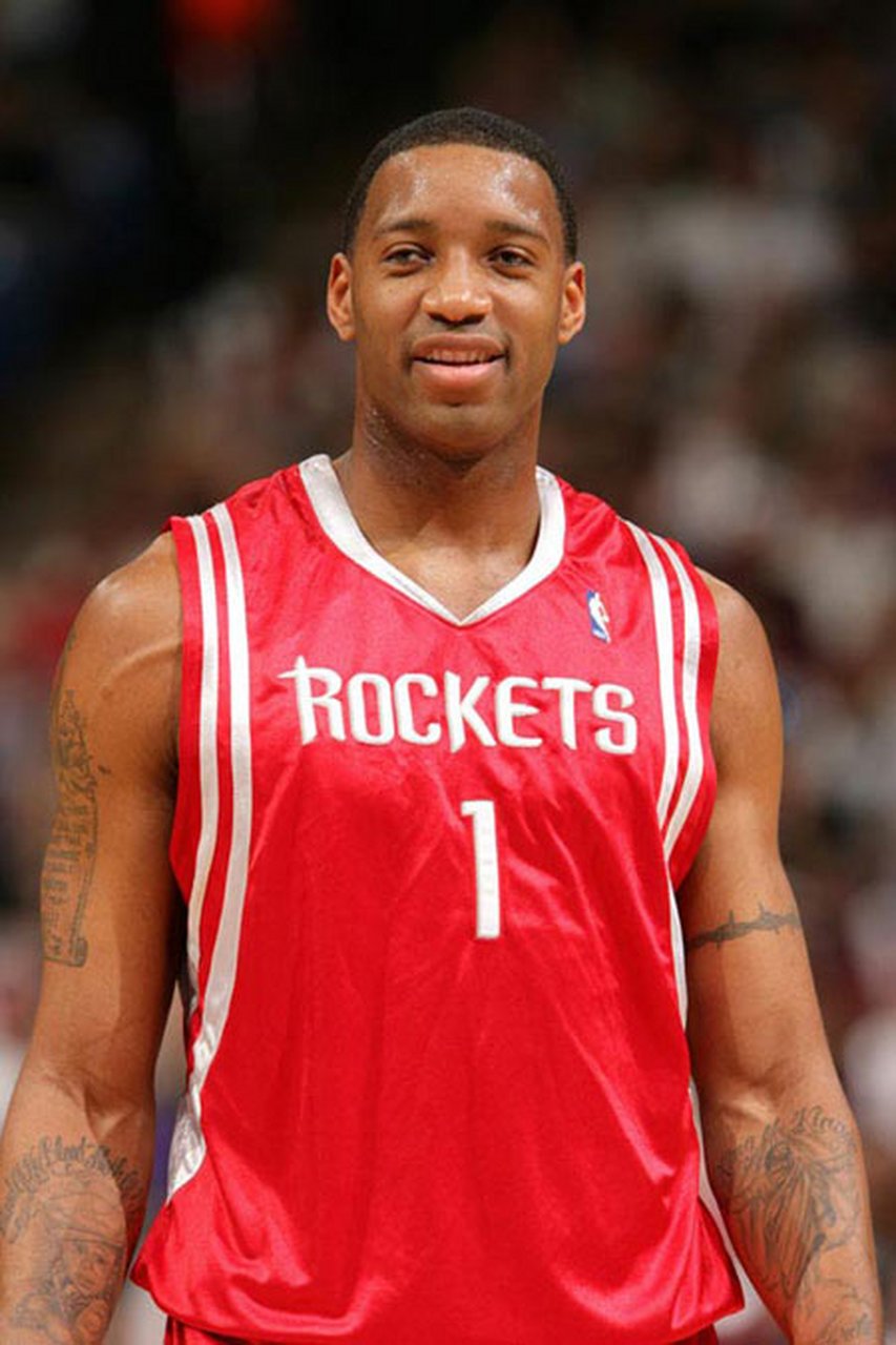 前火箭名宿特雷西·麦克格雷迪近日接受采访时表示:"今夏火箭没有签回