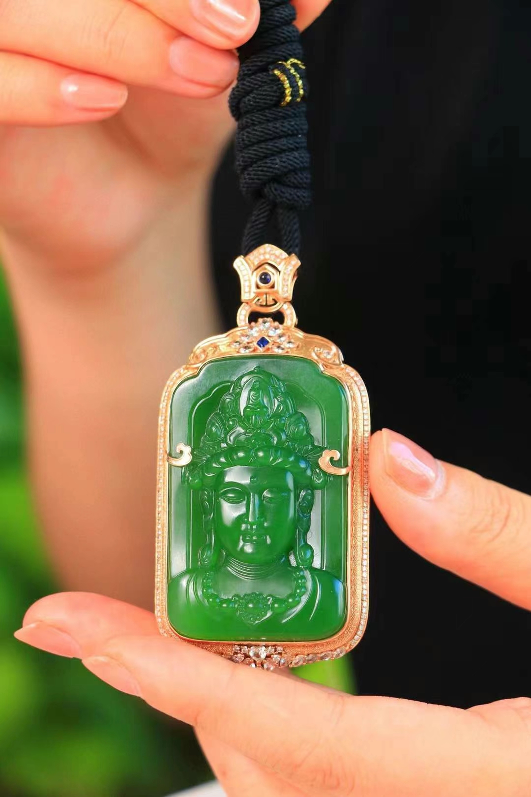 和田老坑碧玉18k镶嵌观音吊坠