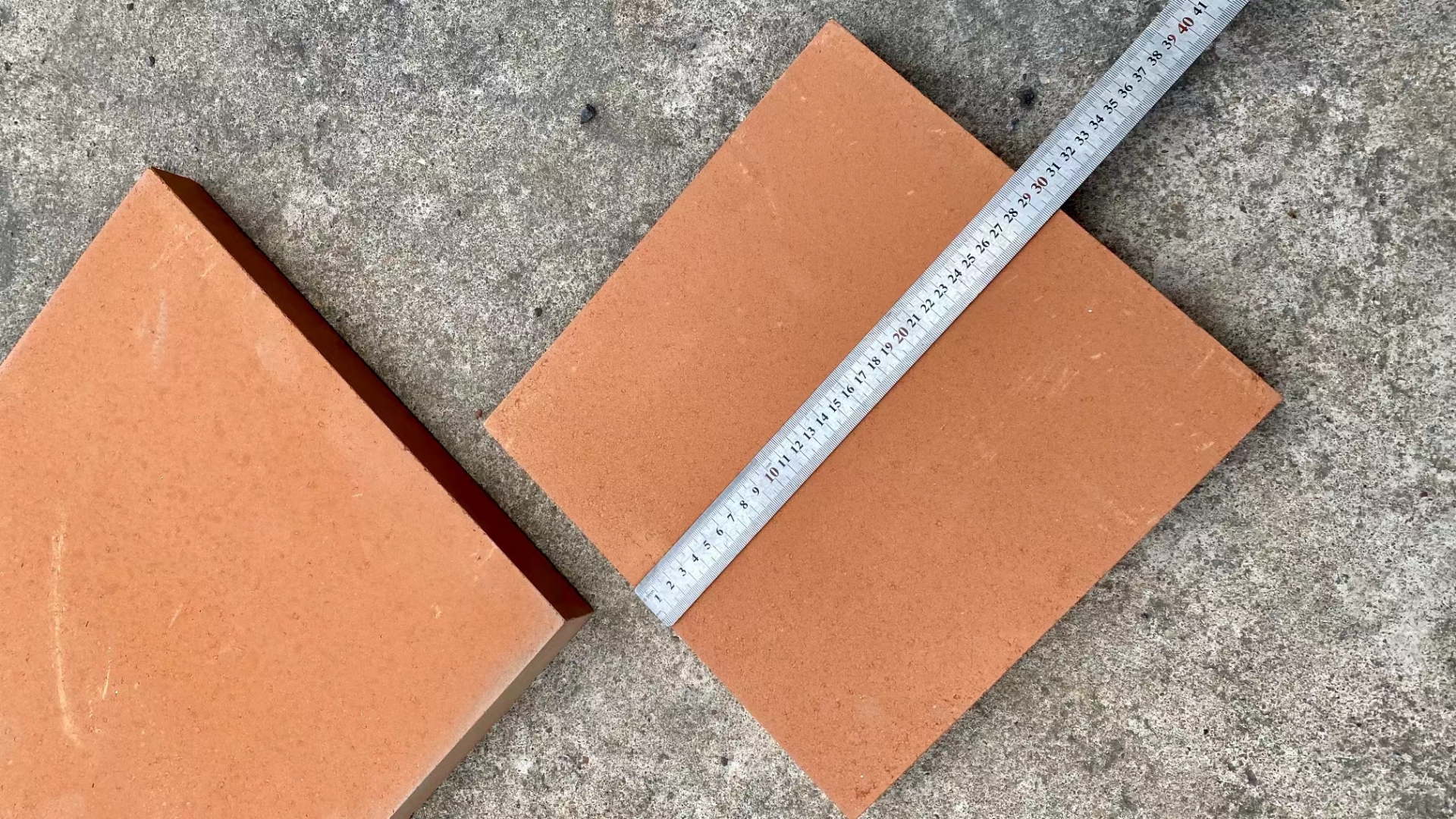 各种规格粘土烧制地砖