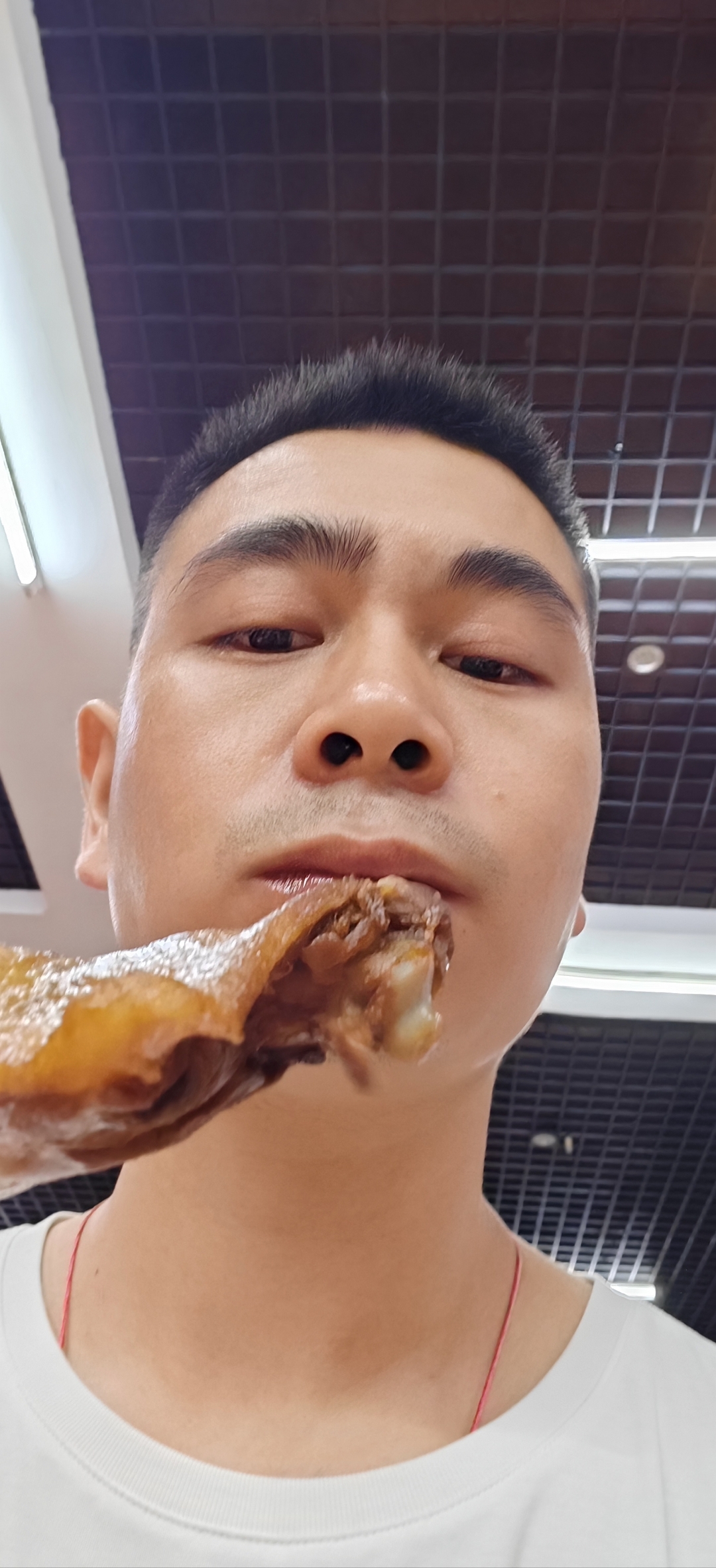 今天是儿童节了,加个鸭腿好好犒劳一下自己!