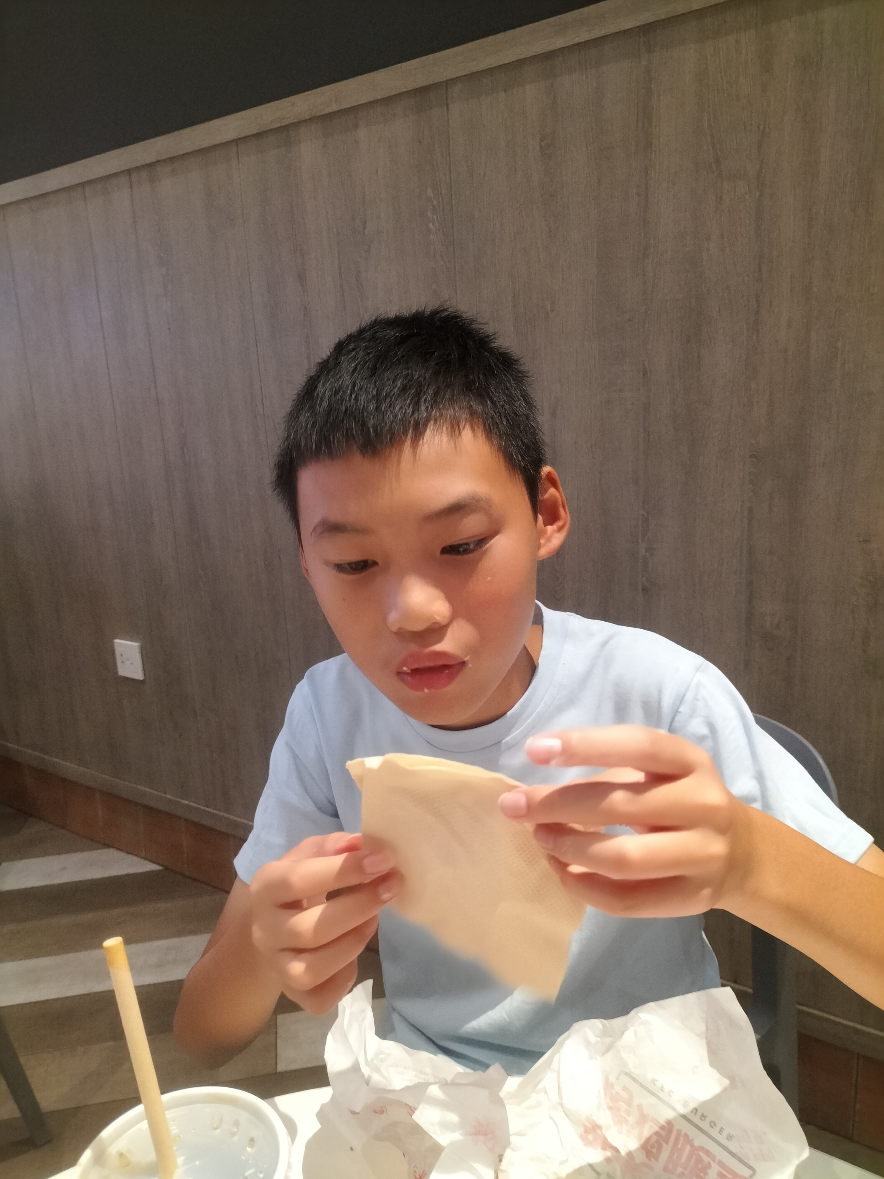 其实很久很久之前就有这种想法,想把儿子成长的点点滴滴记录在一个