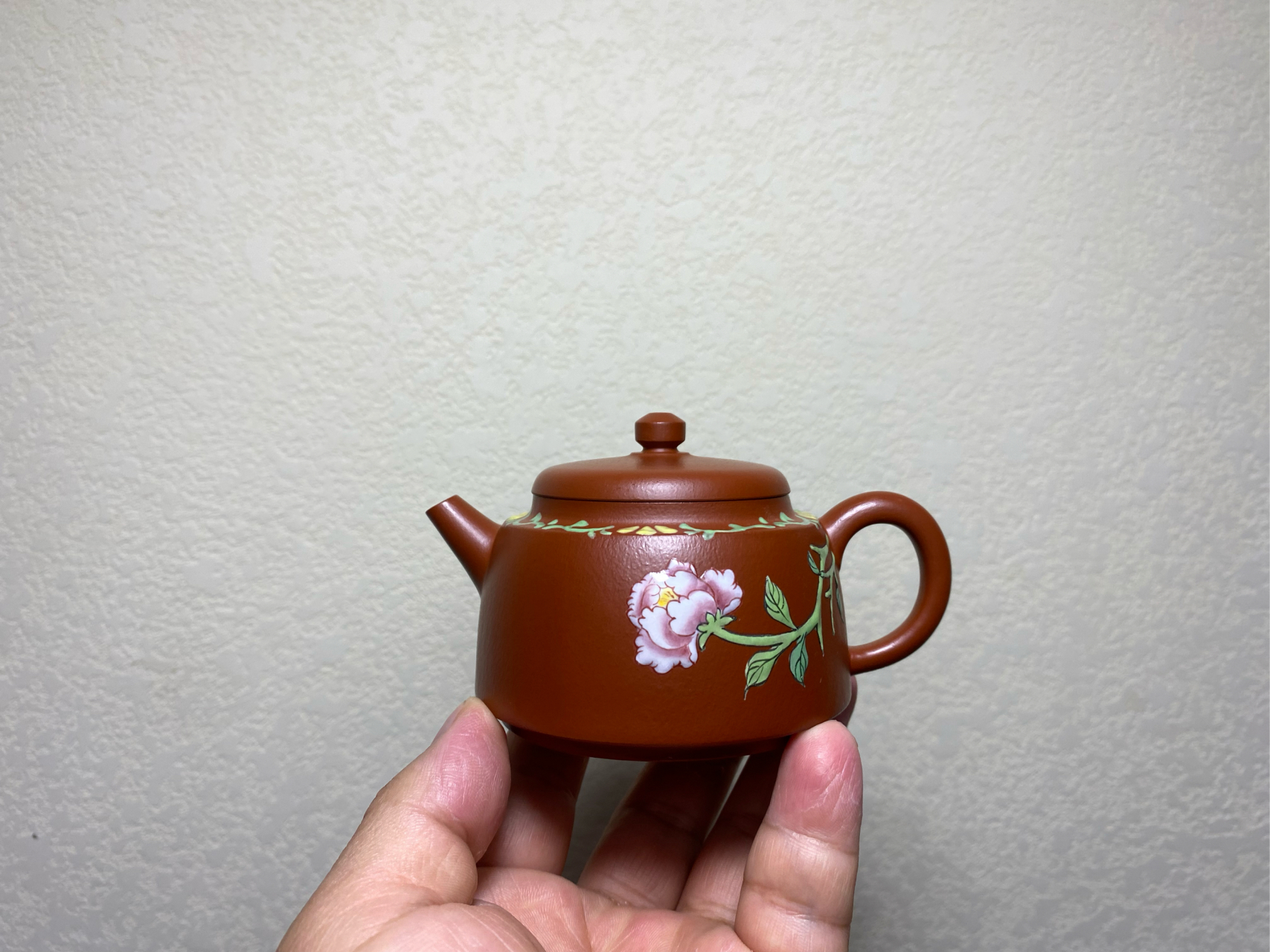 朱泥界秦巡老师全手工朱泥小品壶 珐琅彩与紫砂的完美结合#紫砂壶