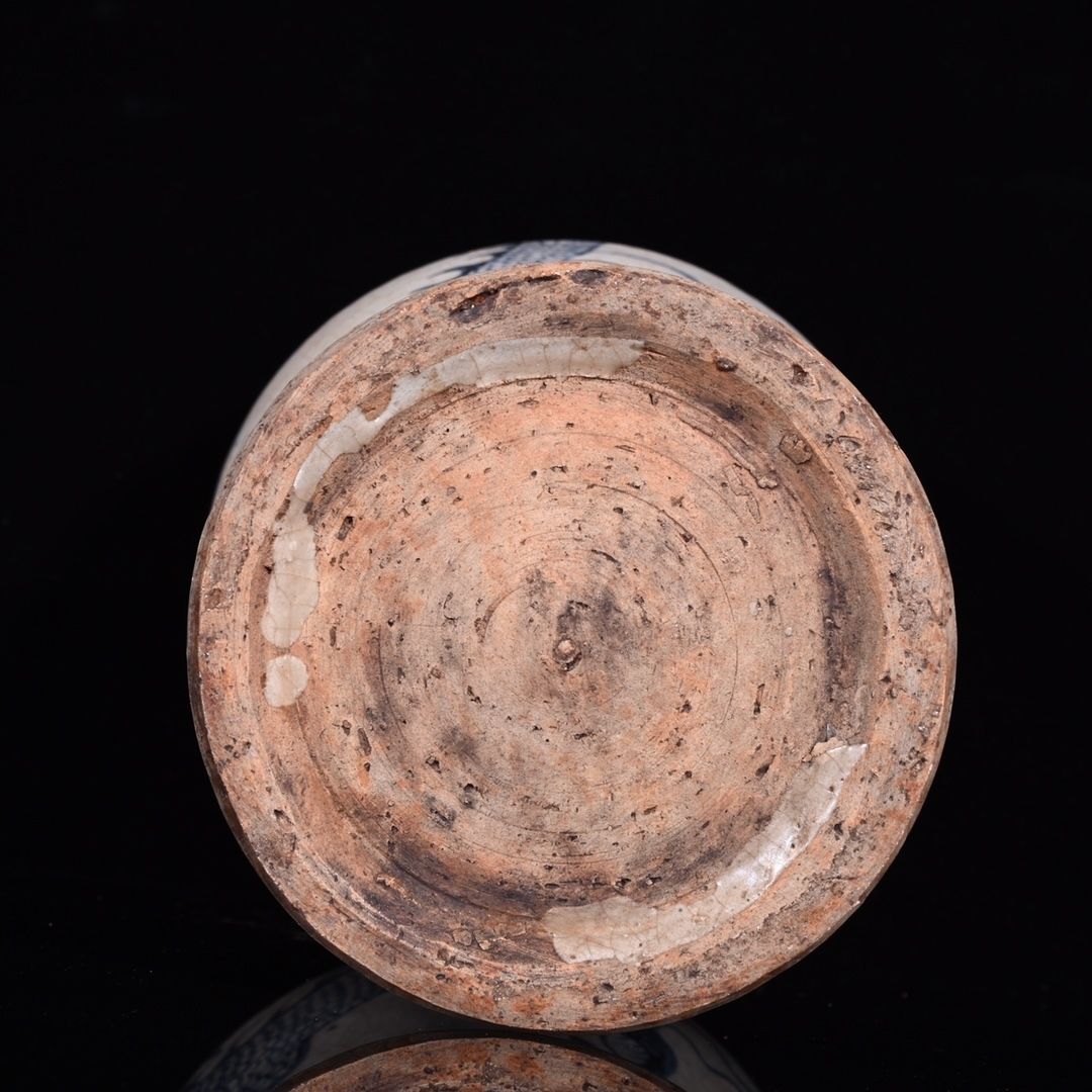 元青花教科书级火石红底