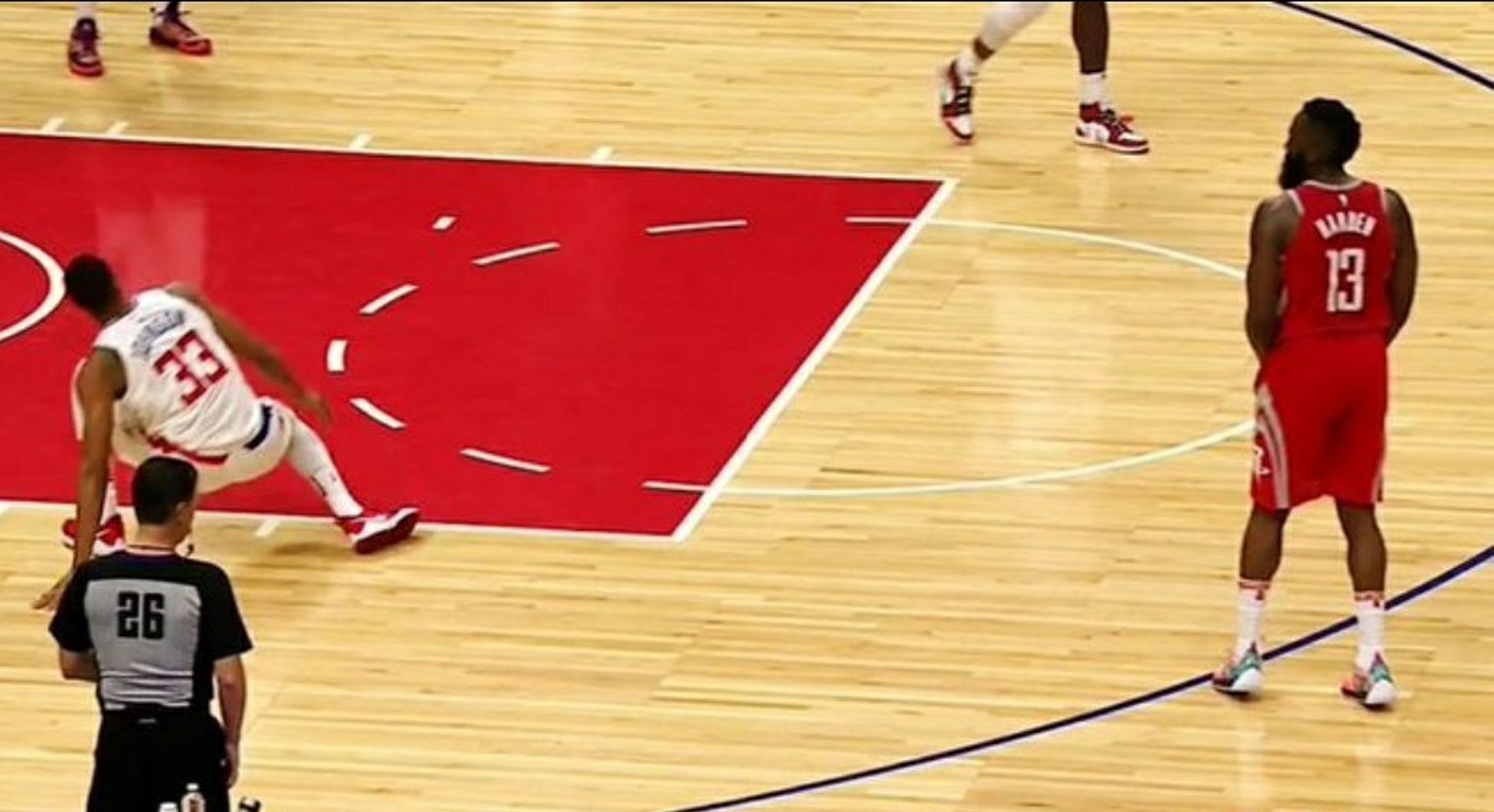 发现美好时光# nba脚踝终结者,被终结者都被嘲笑了好一阵[滑稽][换