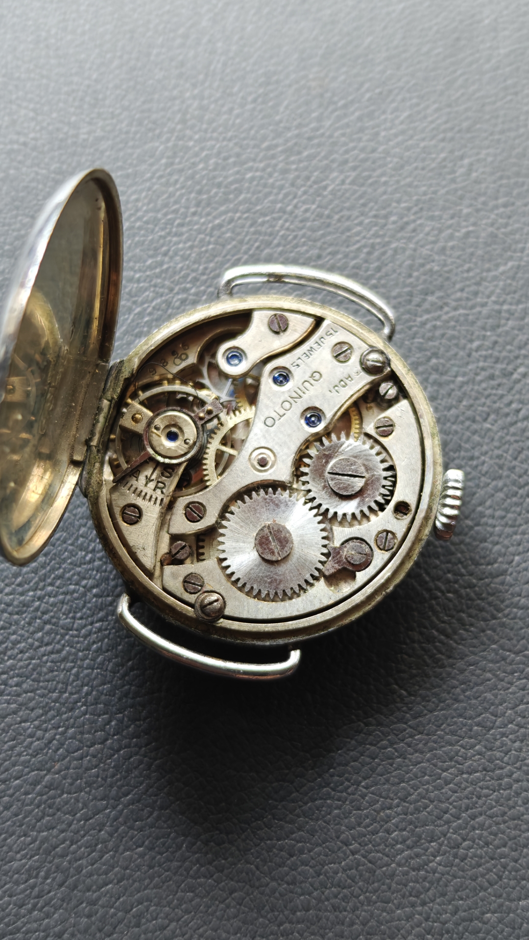 瑞士古董手动机械表,将官底,蓝色宝石轴承,有特色