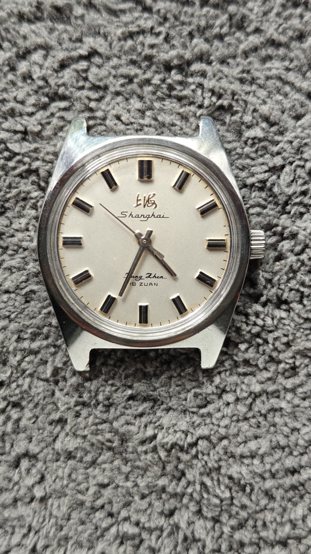 上海7120早期型号手动机械表,梅花后盖,春蕾标机芯