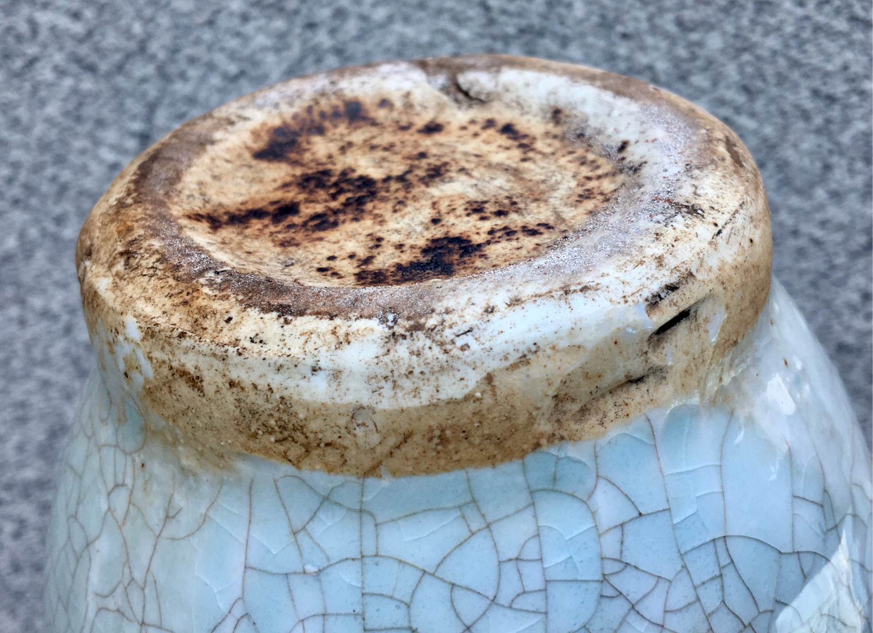 宋代湖田窑影青点褐彩鸡首壶