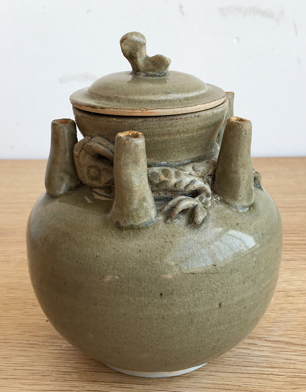 宋代龙泉青瓷五管瓶