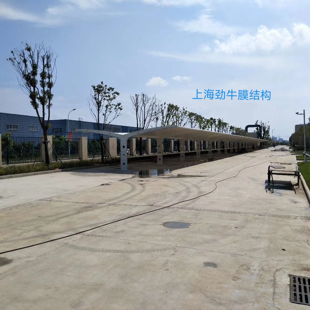 膜结构停车棚,充电桩车棚,自行车棚.