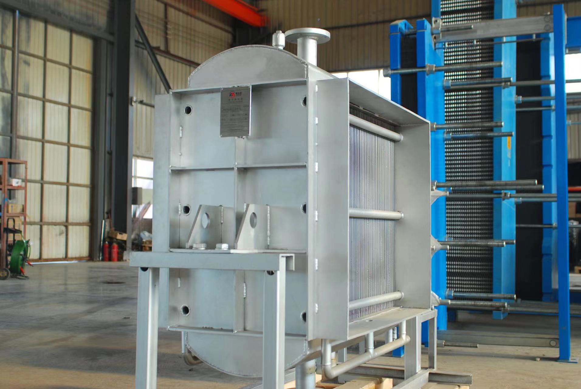 AC米兰官网-广源环保申请多级热泵耦合微波脱附系统专利实现脱附废气余热的高效回收