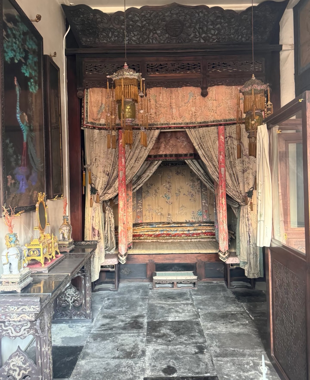 皇宫贵妃室内图片村里老房子清朝房间端妃住的什么地方隆裕皇后住的钟