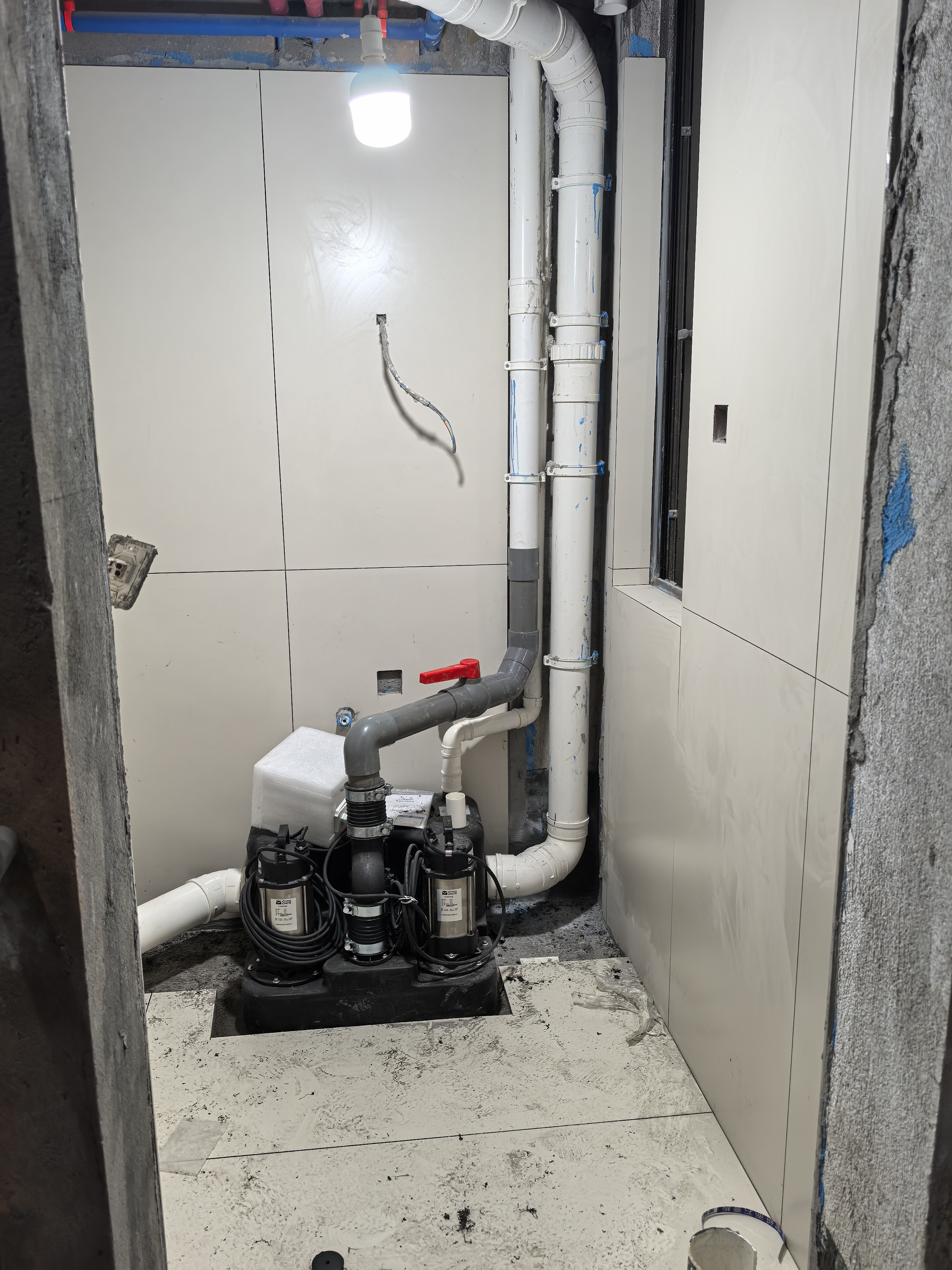 集水井污水泵安装潜污泵在集水坑固定集水坑潜污泵做法耦合排污泵安装