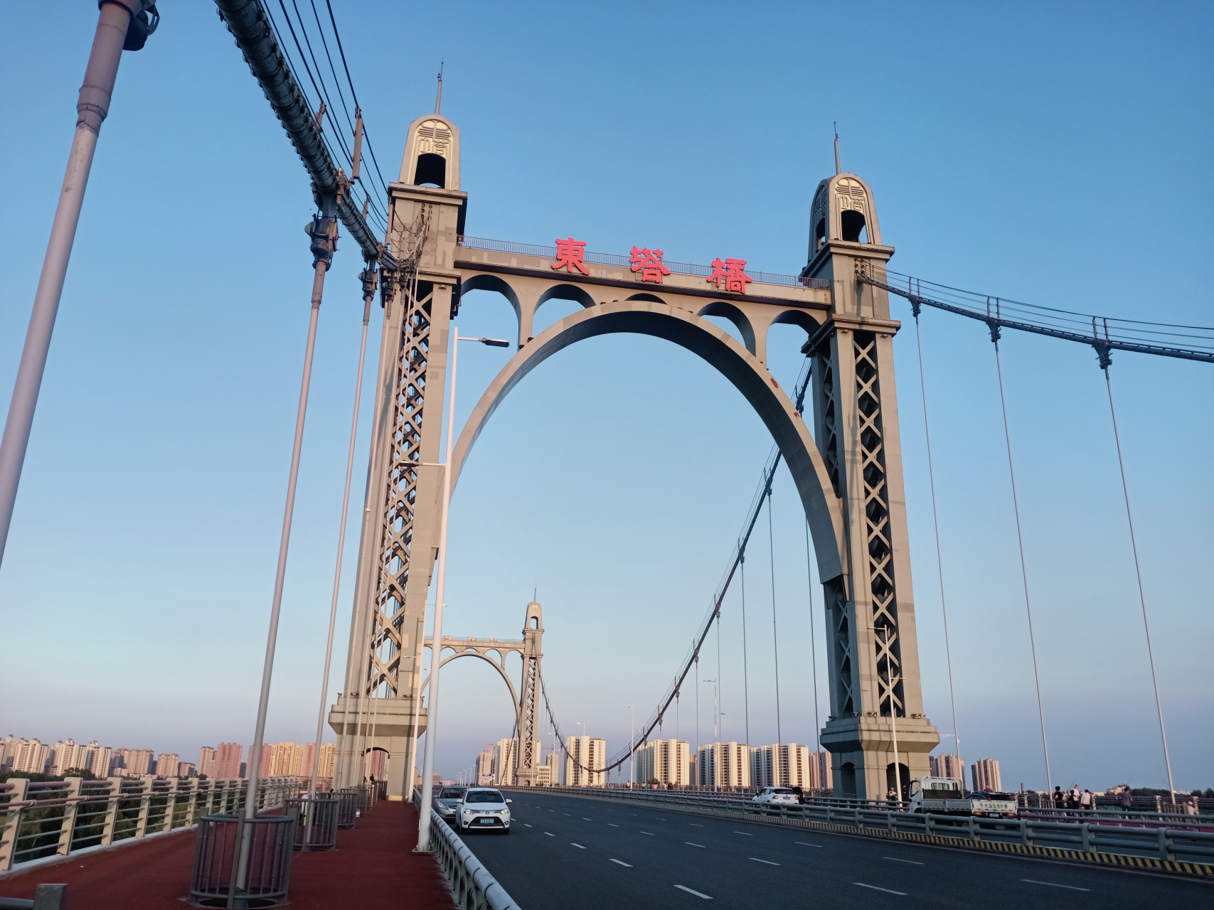 摄影:初见东塔桥 地点:沈阳市东塔桥
