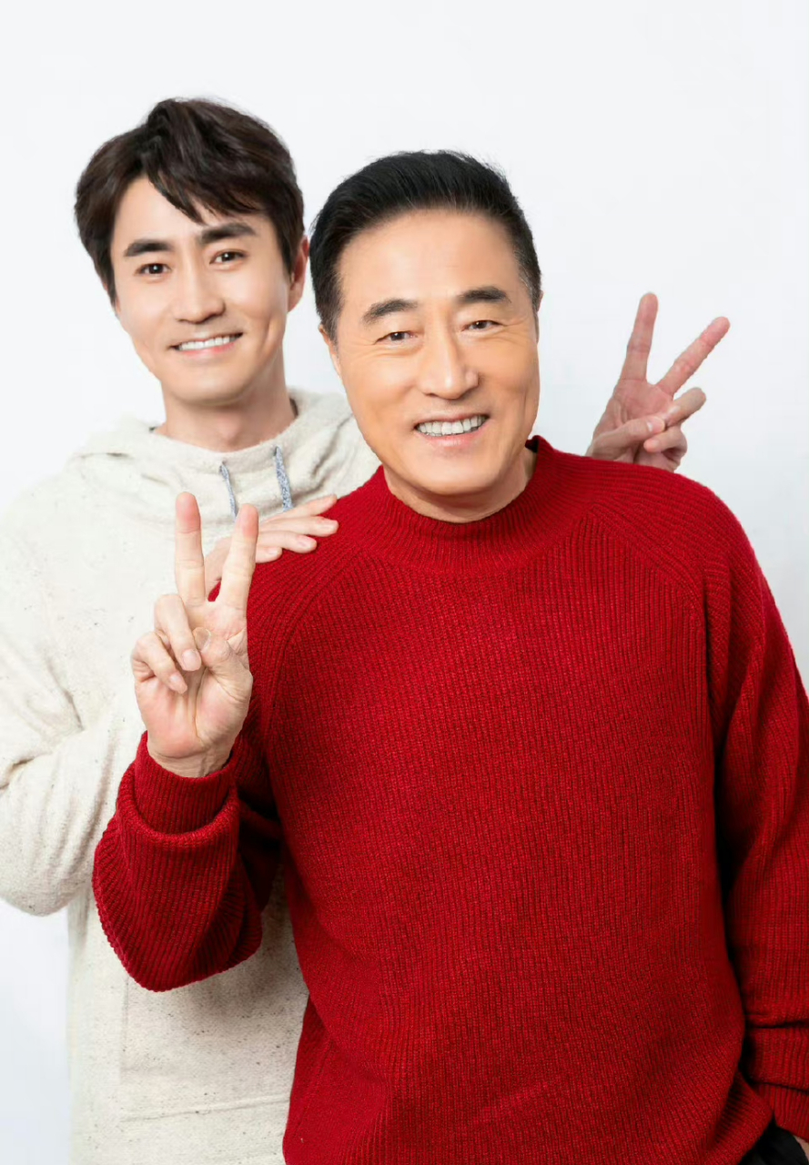 被杨玏父子笑死了!