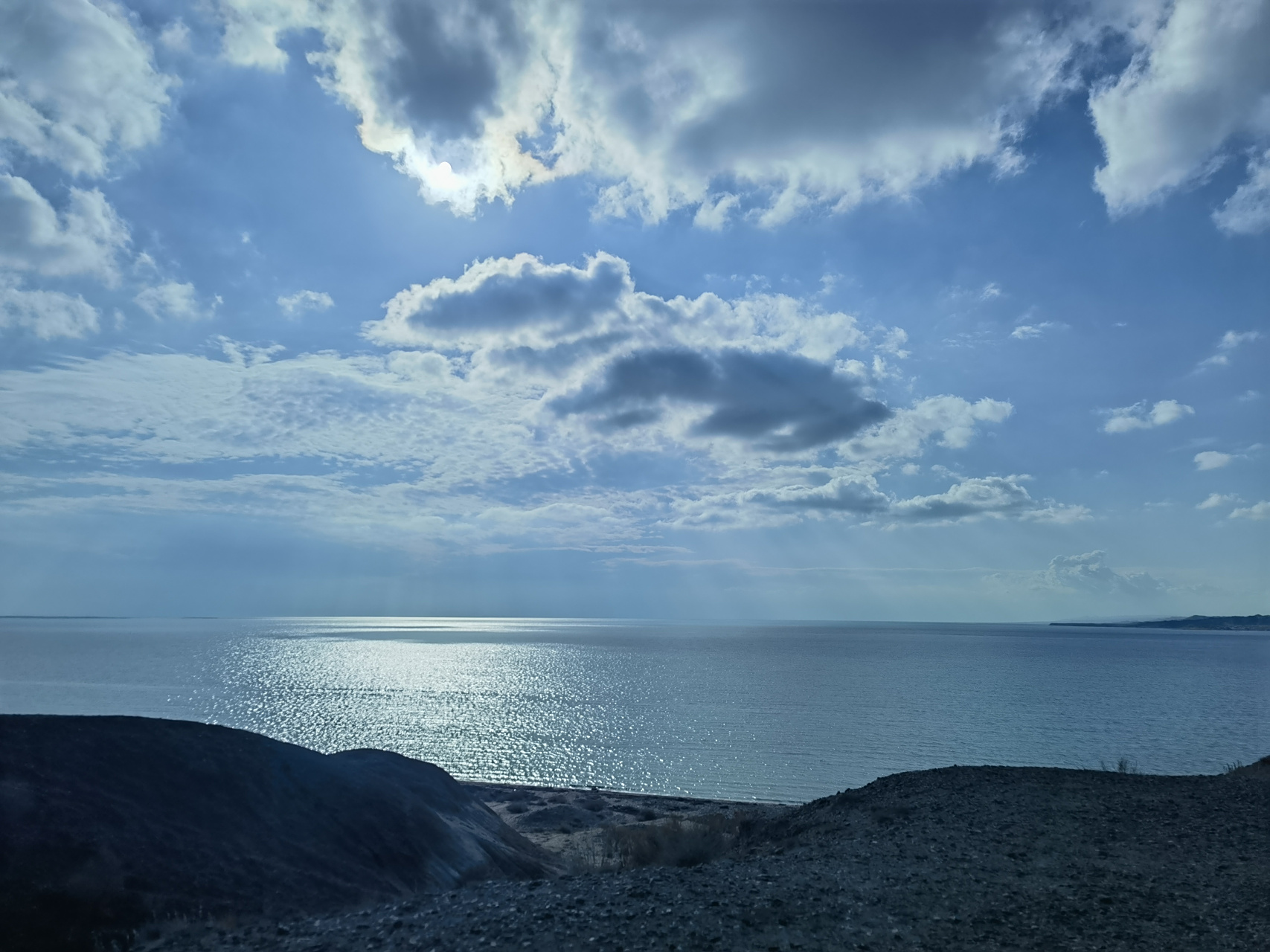 新疆内蒙古秋色之行第4站:乌伦古湖又名布伦托海,位于中国新疆阿勒泰