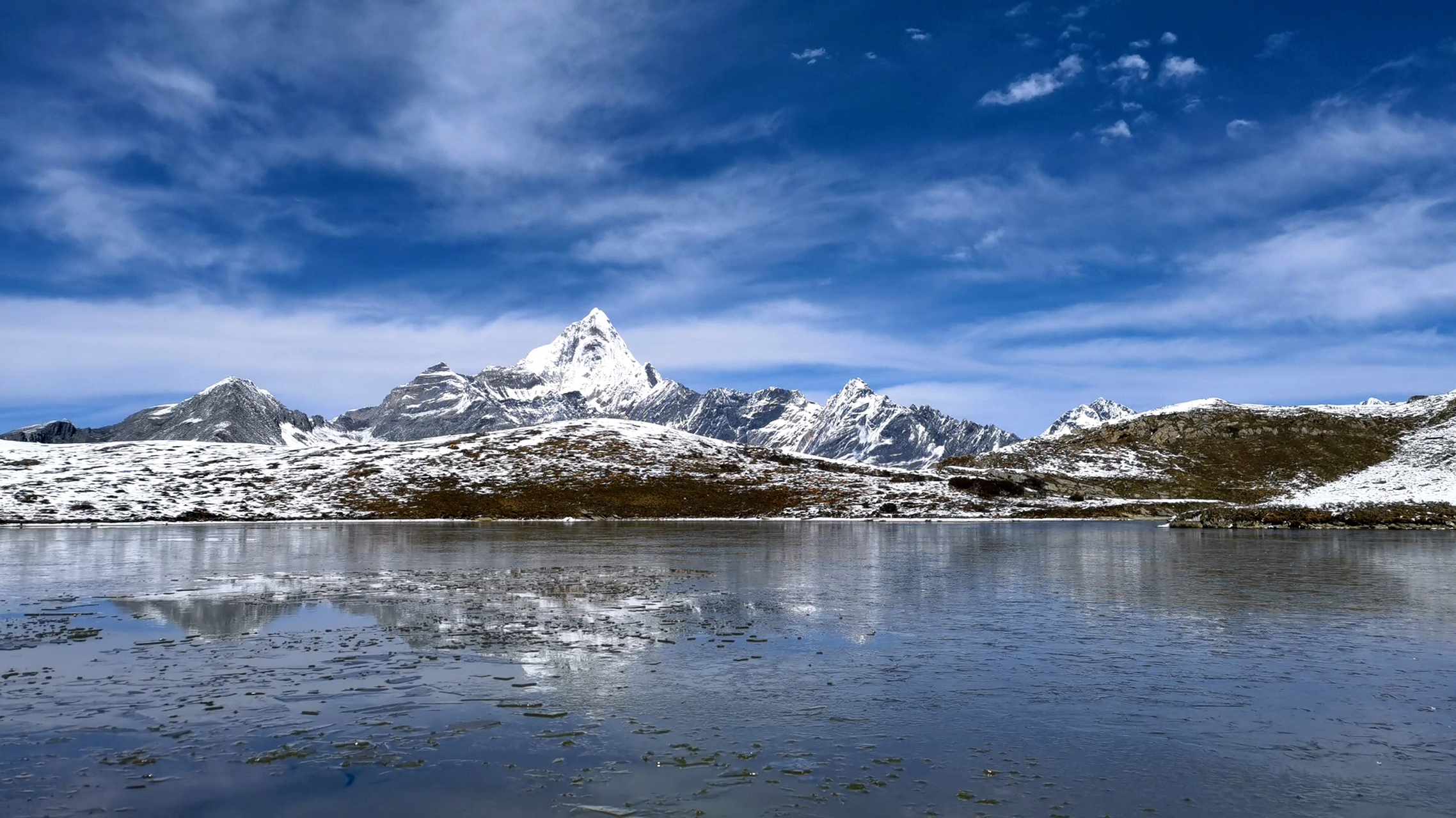 "世之奇伟,瑰怪,非常之观,常在於险远,而人之所罕至焉,故非有志者不能