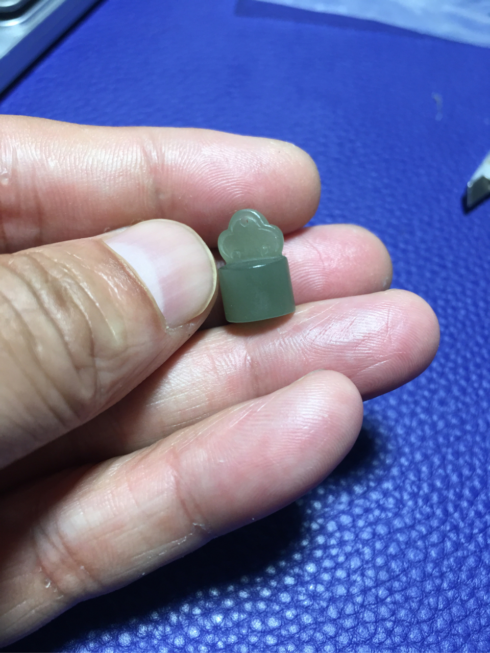 天然新疆白玉和田玉事事如意雕刻吊坠手链小配件小滴溜配饰姓名印章