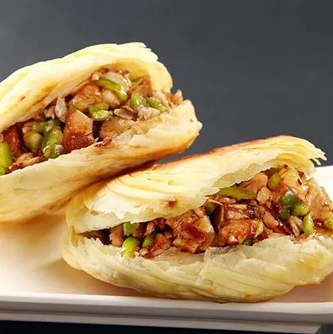 图片二:盘丝饼肉夹馍.  有谁知道?