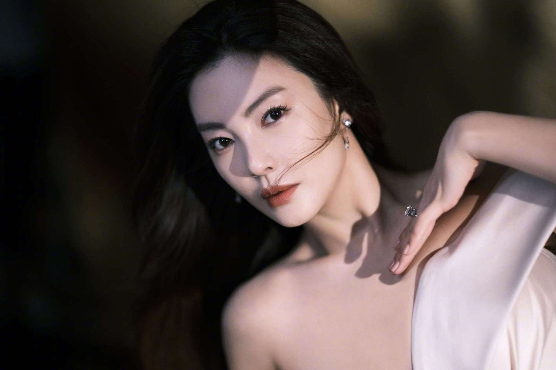 张雨绮又美到我了!