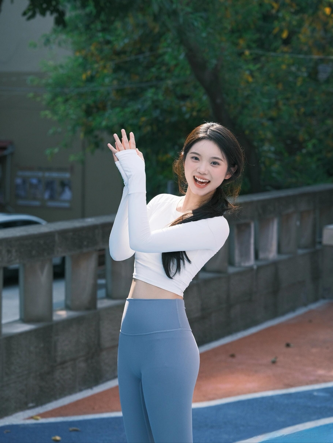 英雄不问出处,美女都穿秋裤!