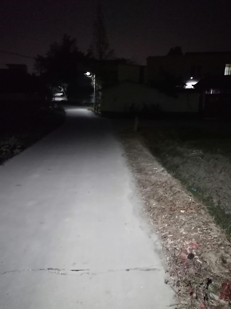 冬天的乡村夜景