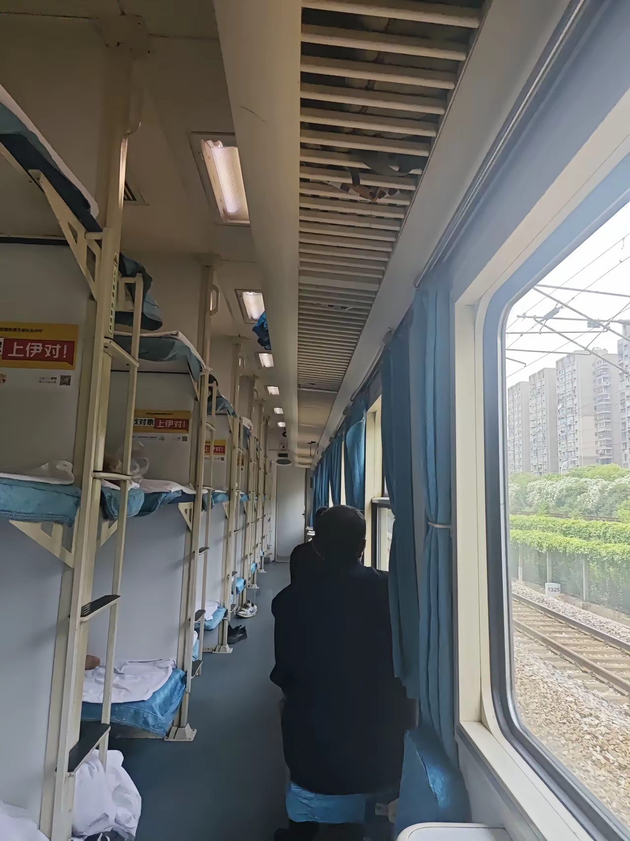 数了数乘客连三成座位都没坐满别人坐火车k1259车厢图k6542列车广州