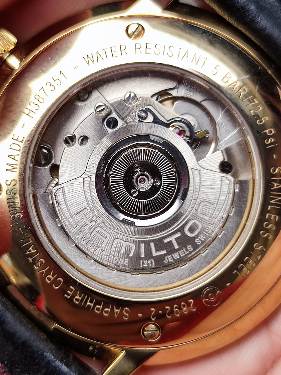 汉密尔顿镀金机械表,两针设计,eta2892自动机芯,6点位带日历,可快调