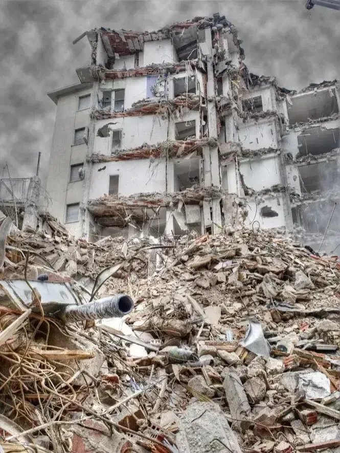 甘肃地震,房屋崩塌,贷款是否还要继续偿还?