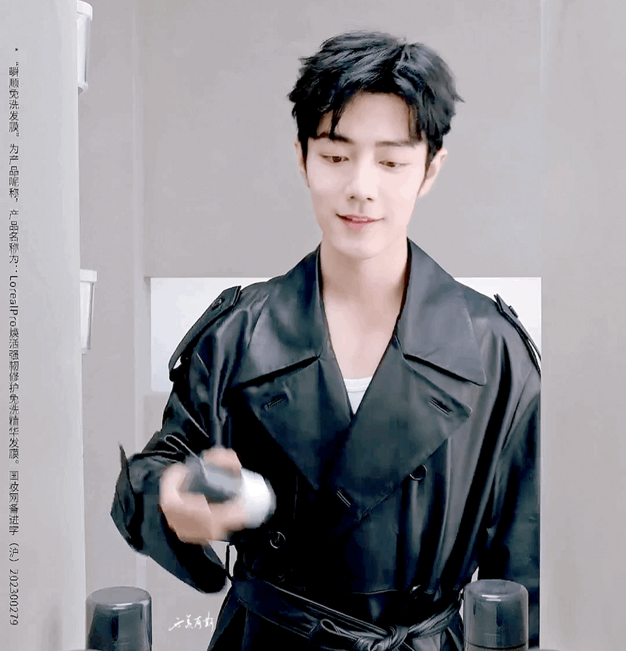 肖战# 新鲜肖战,新鲜欧莱雅,一笑,眼睛儿都没了,看的人,心也化了!